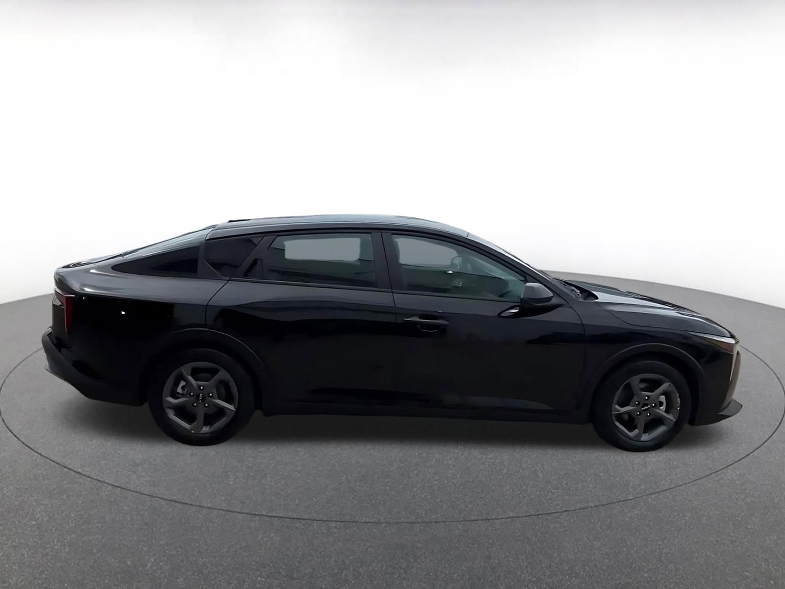 Thumbnail: 2025 Kia K4 - 14