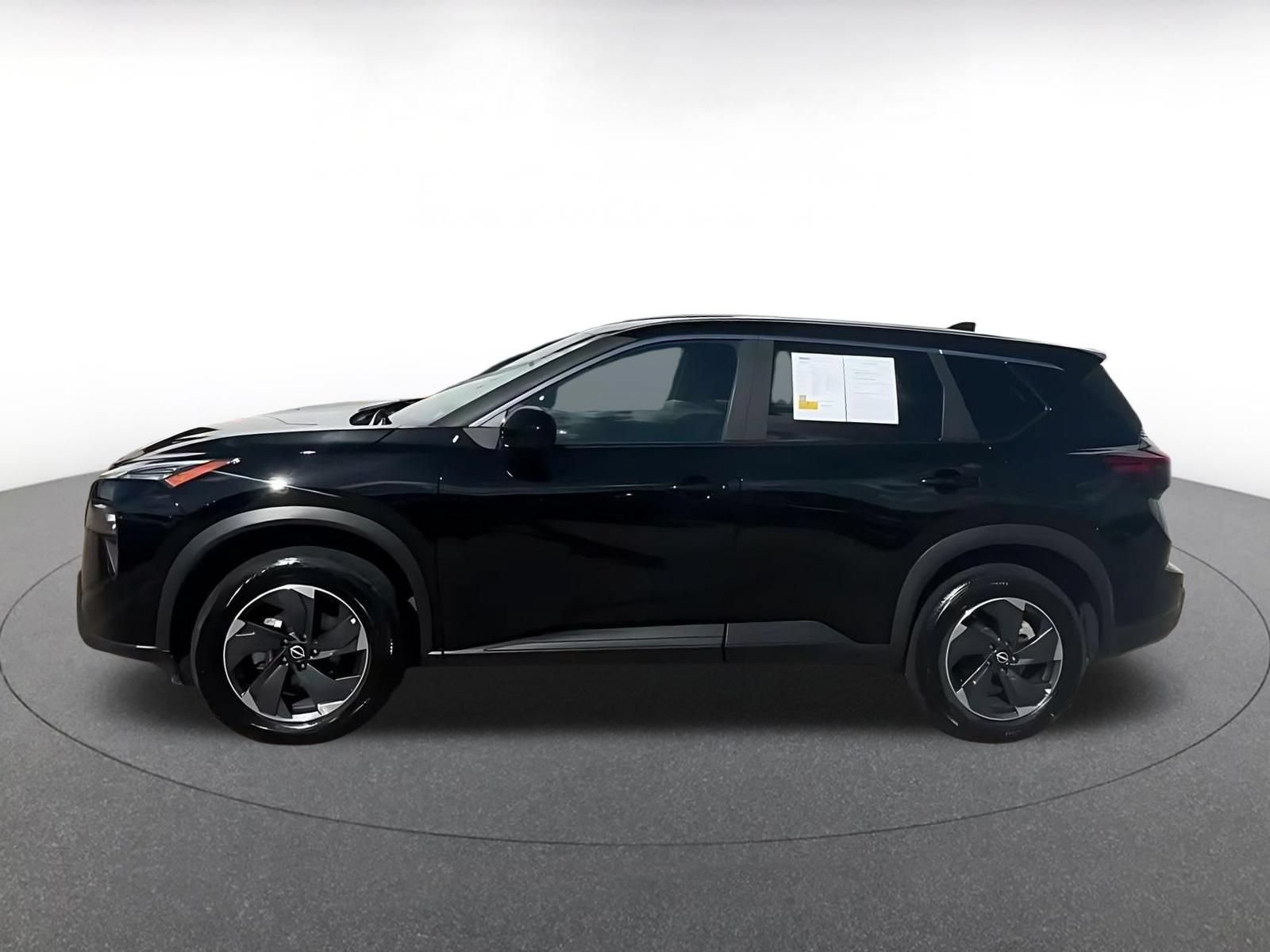 Thumbnail: 2025 Nissan Rogue - 10