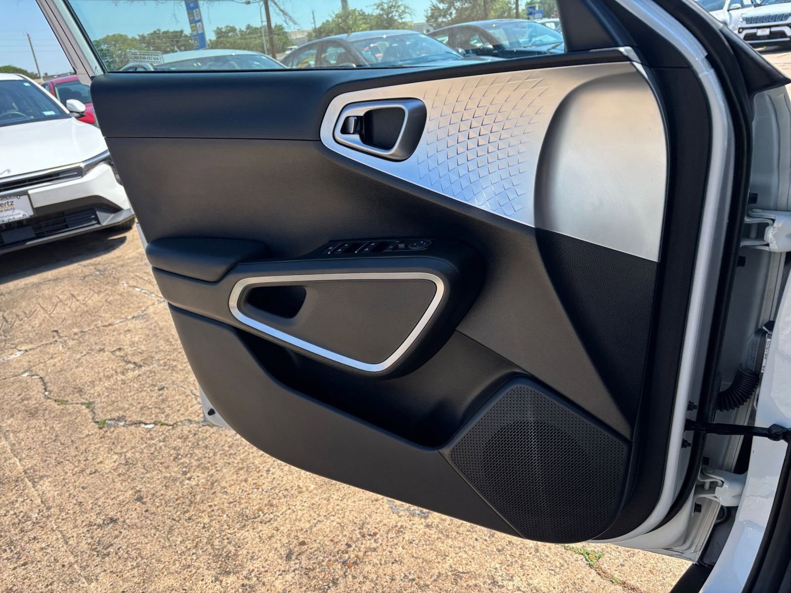 Thumbnail: 2024 Kia Soul - 18