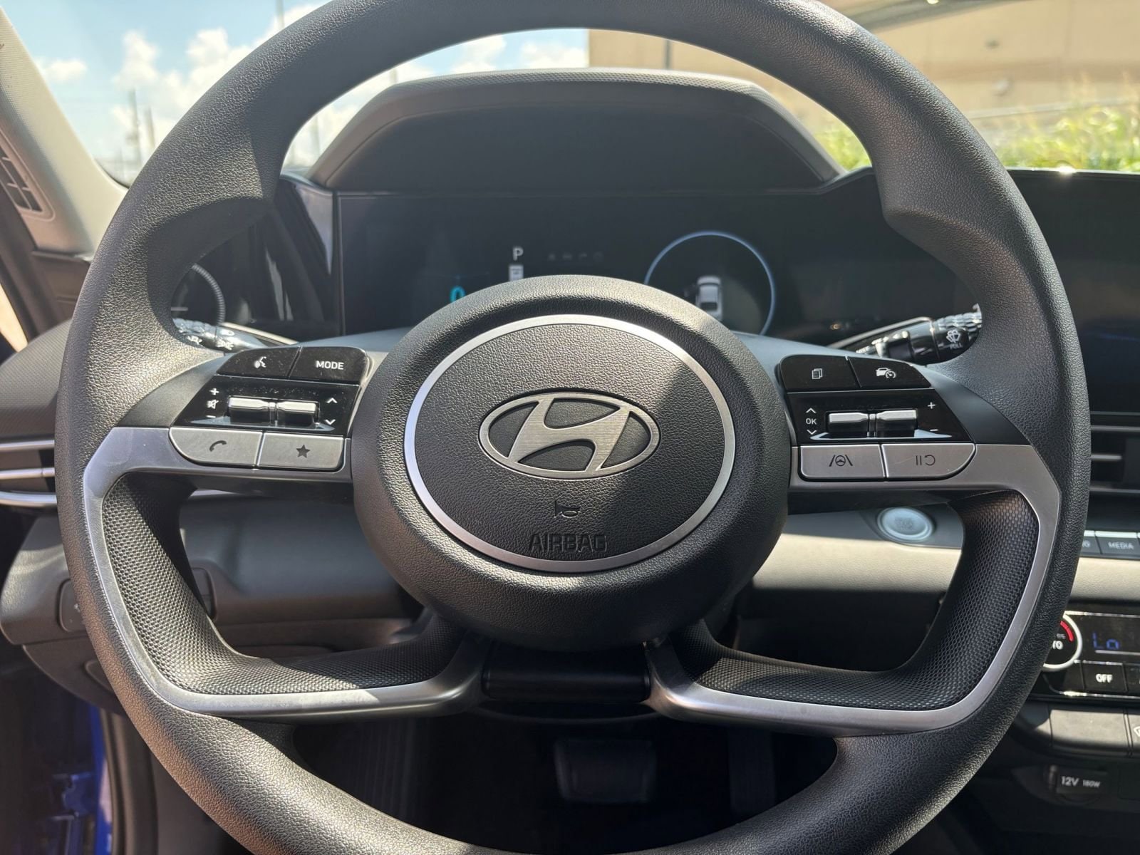 Thumbnail: 2024 Hyundai Elantra - 21