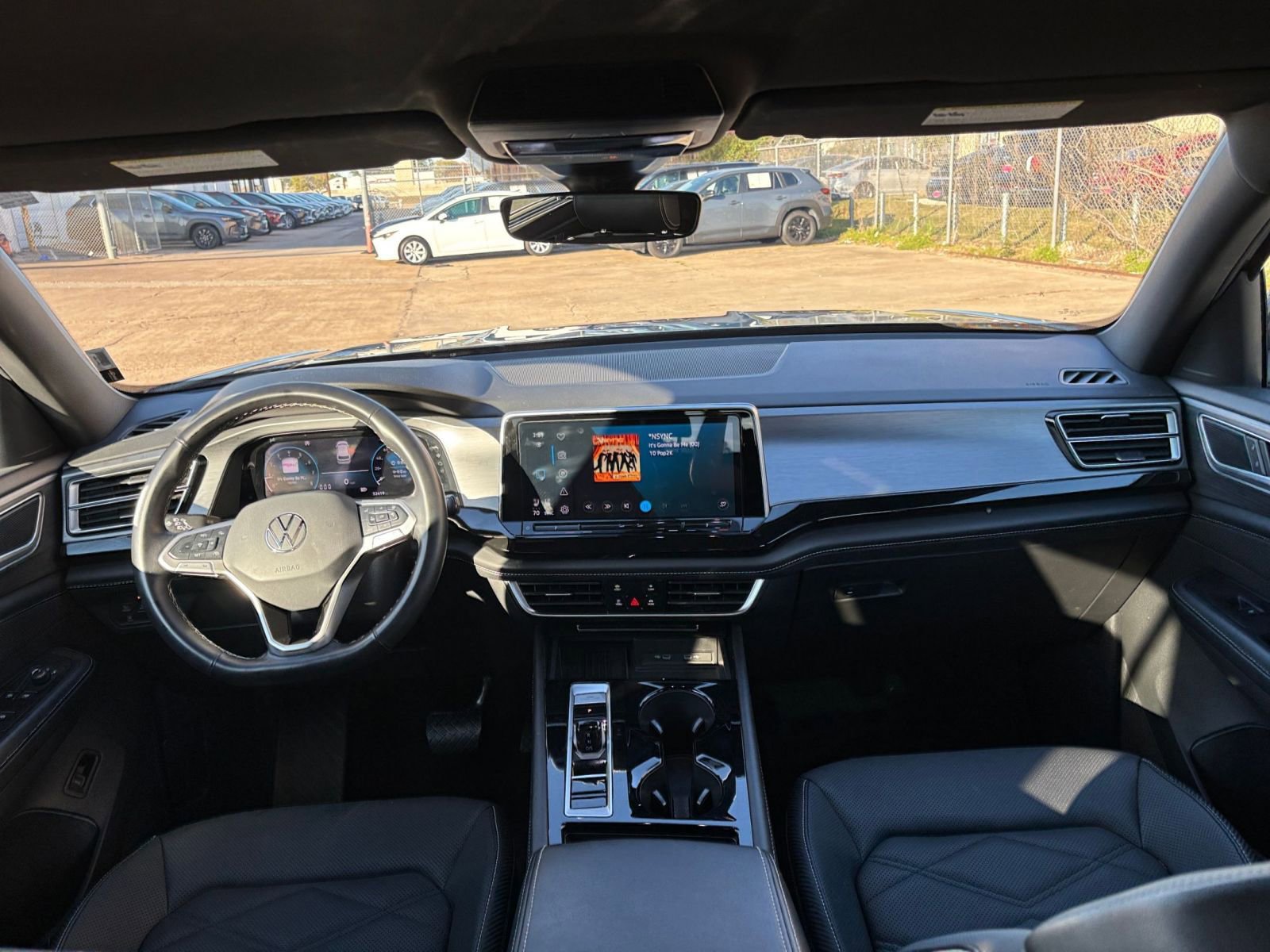 Thumbnail: 2025 Volkswagen Atlas - 34