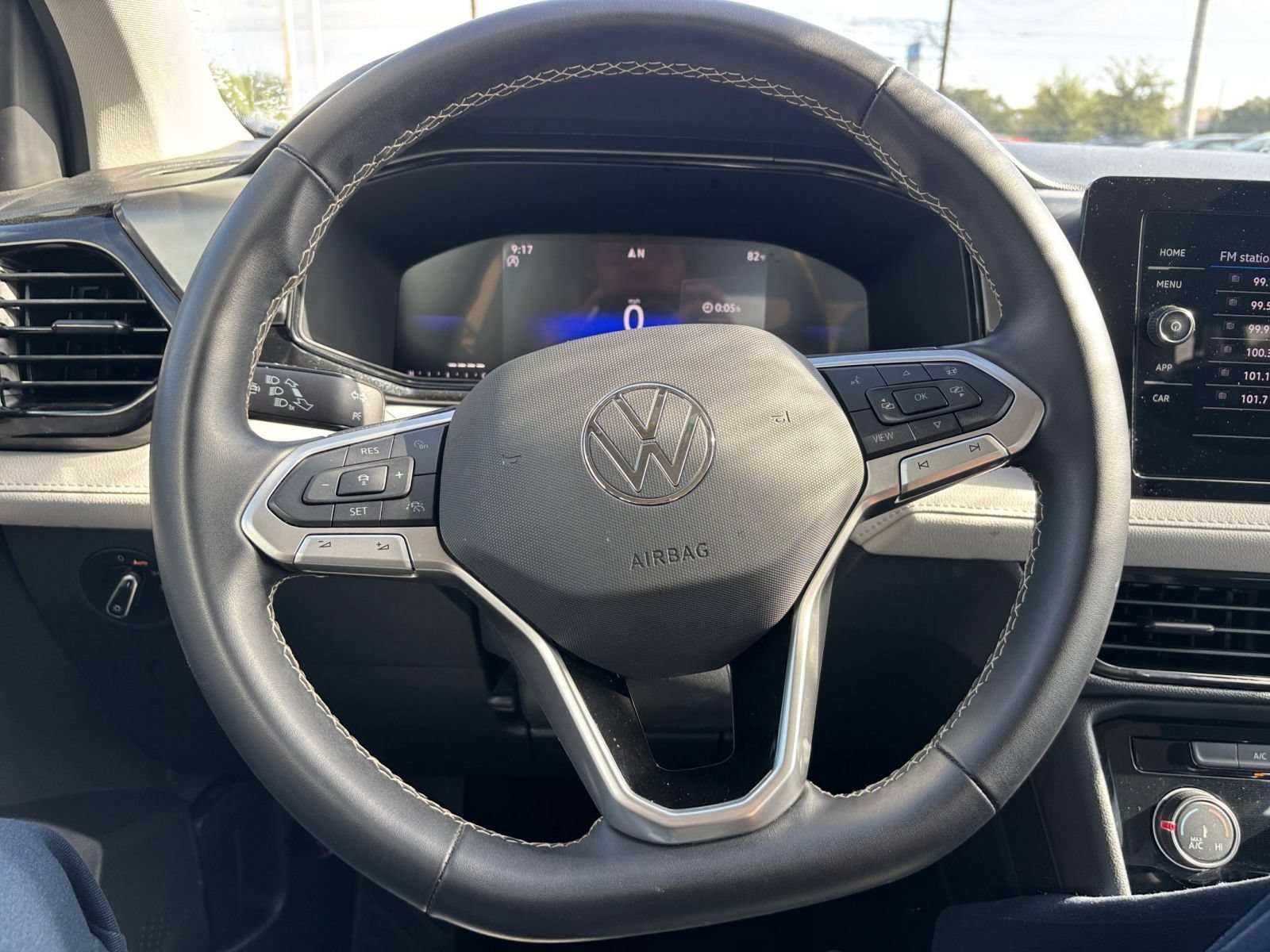 Thumbnail: 2026 Volkswagen Taos - 21