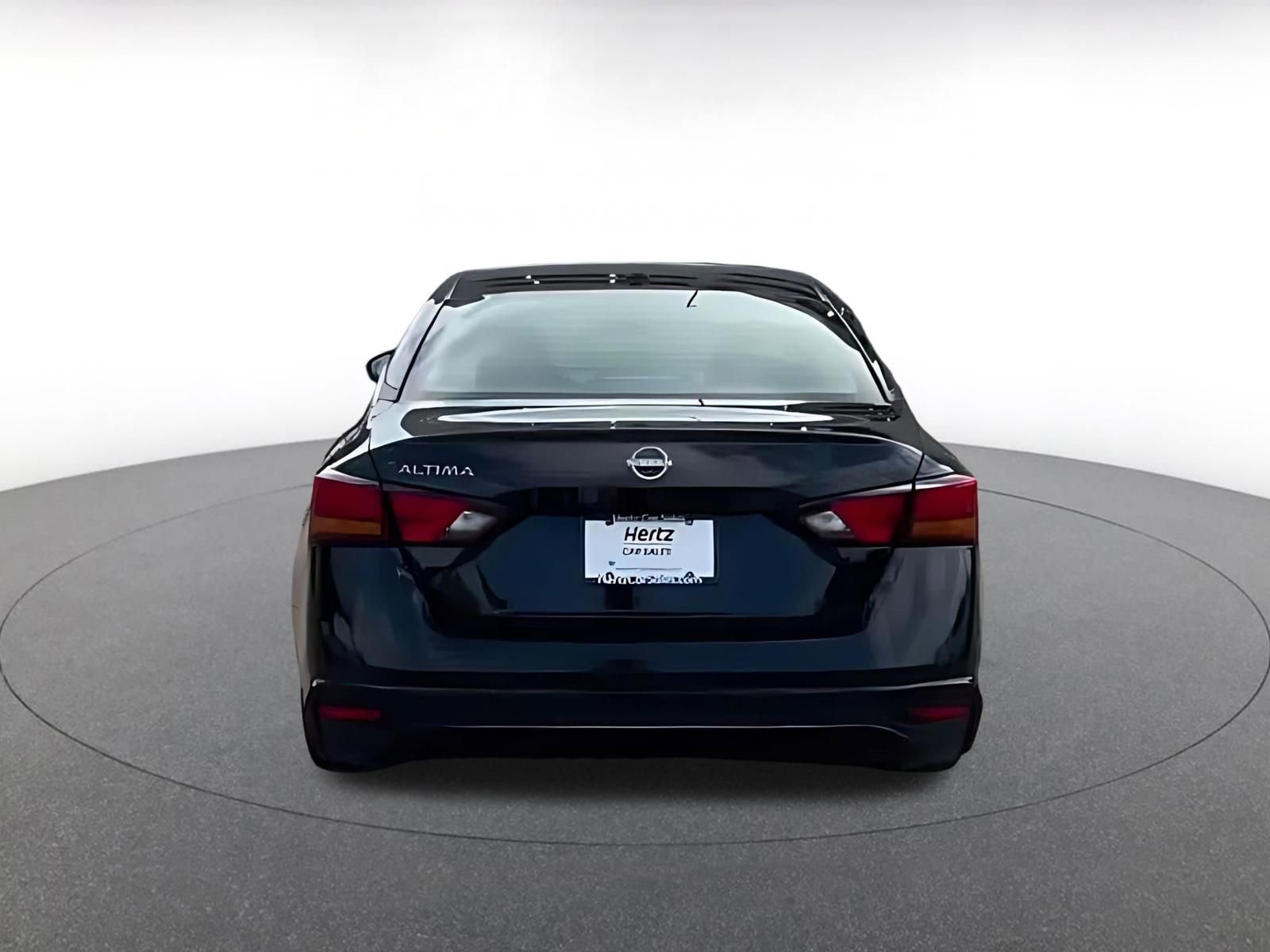 Thumbnail: 2025 Nissan Altima - 11