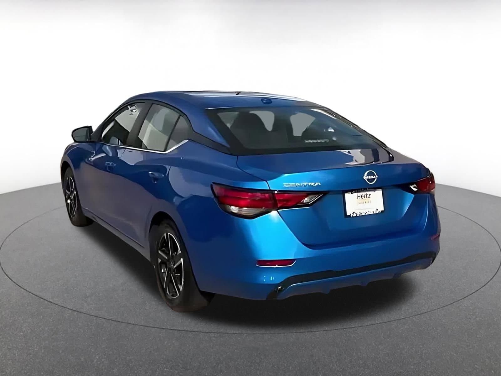 Thumbnail: 2025 Nissan Sentra - 11