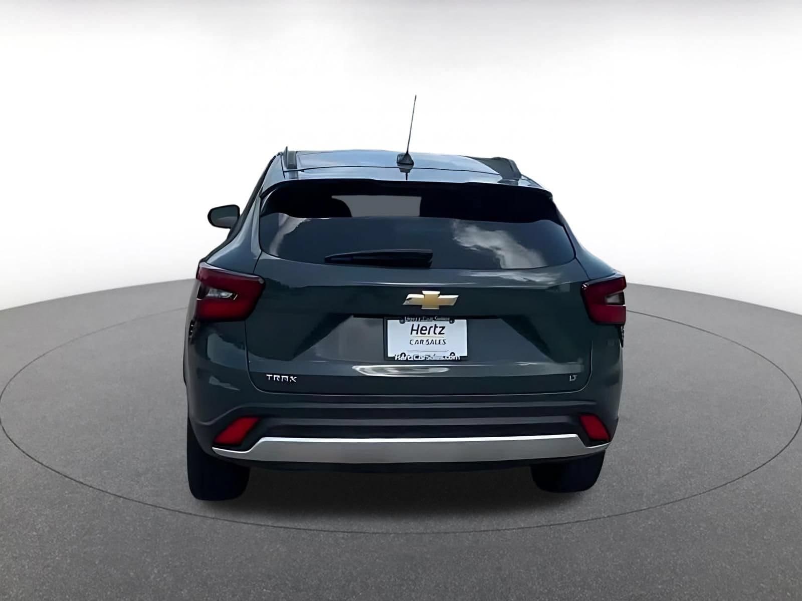 Thumbnail: 2025 Chevrolet Trax - 12