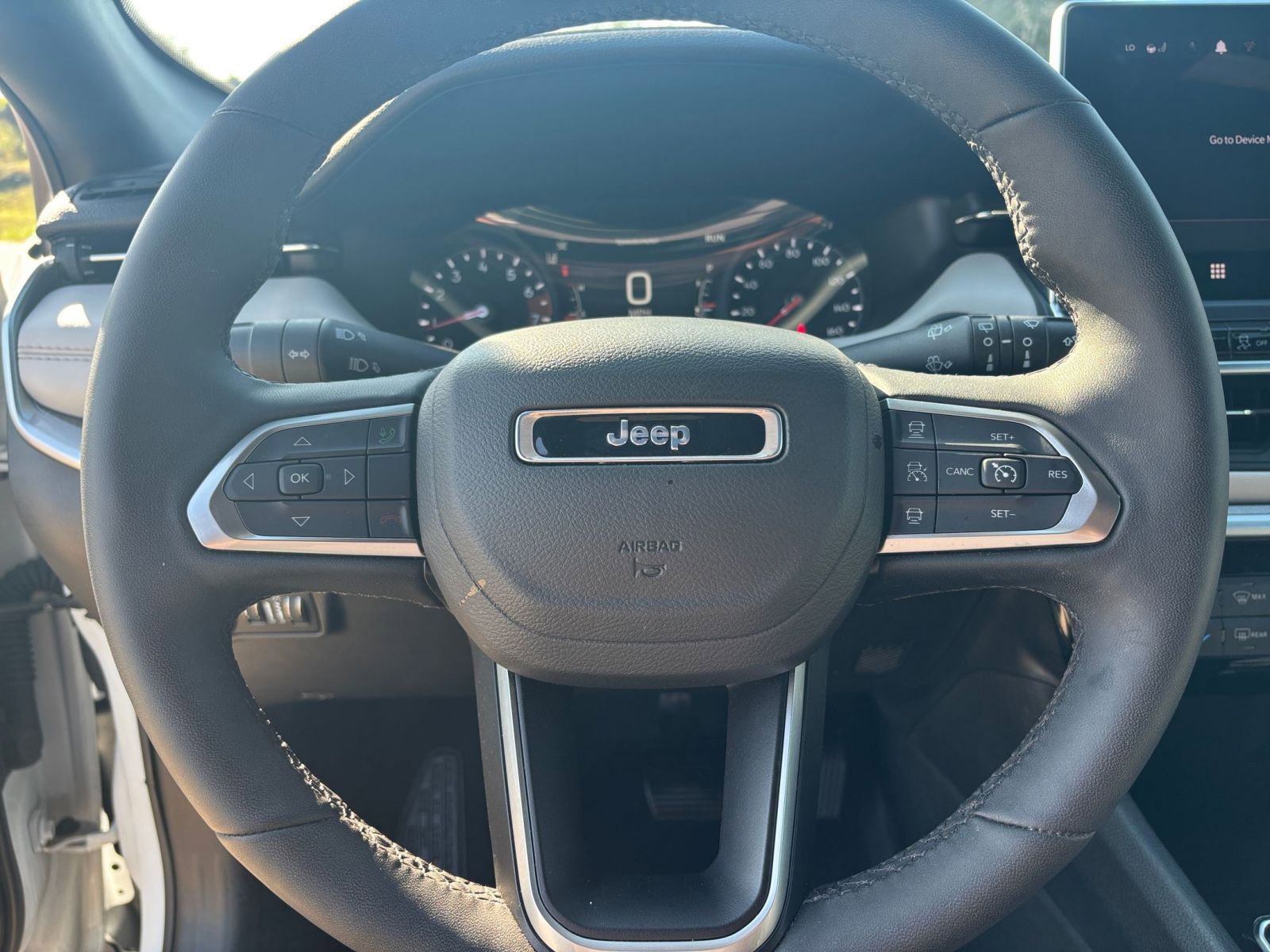 Thumbnail: 2025 Jeep Compass - 25