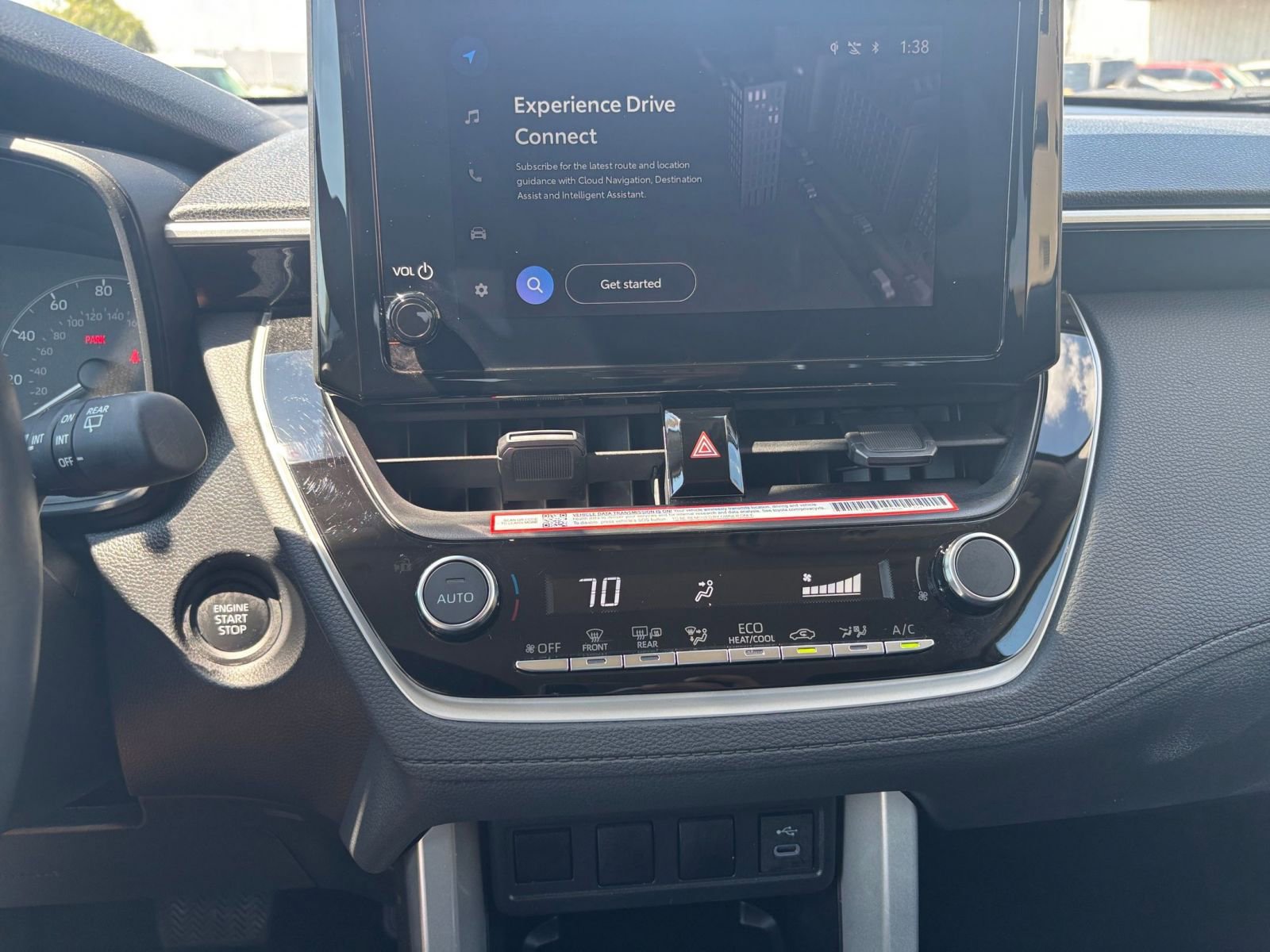 Thumbnail: 2025 Toyota Corolla Cross - 18