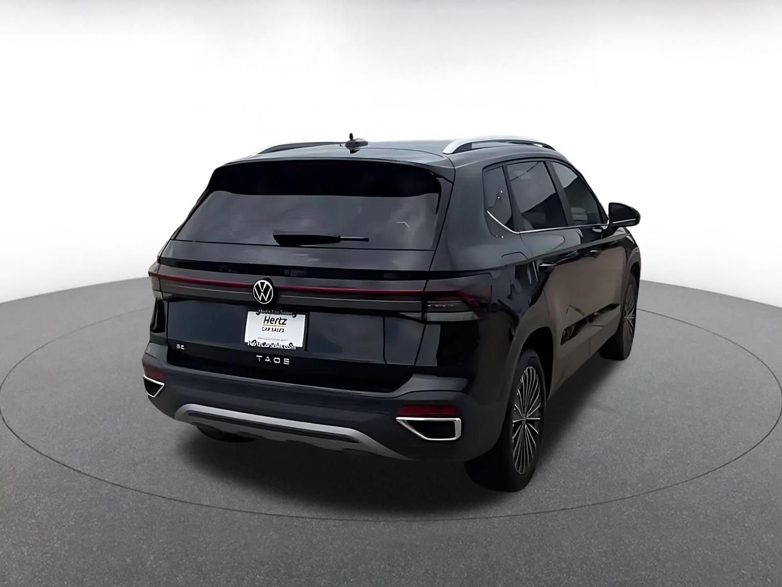 Thumbnail: 2026 Volkswagen Taos - 14