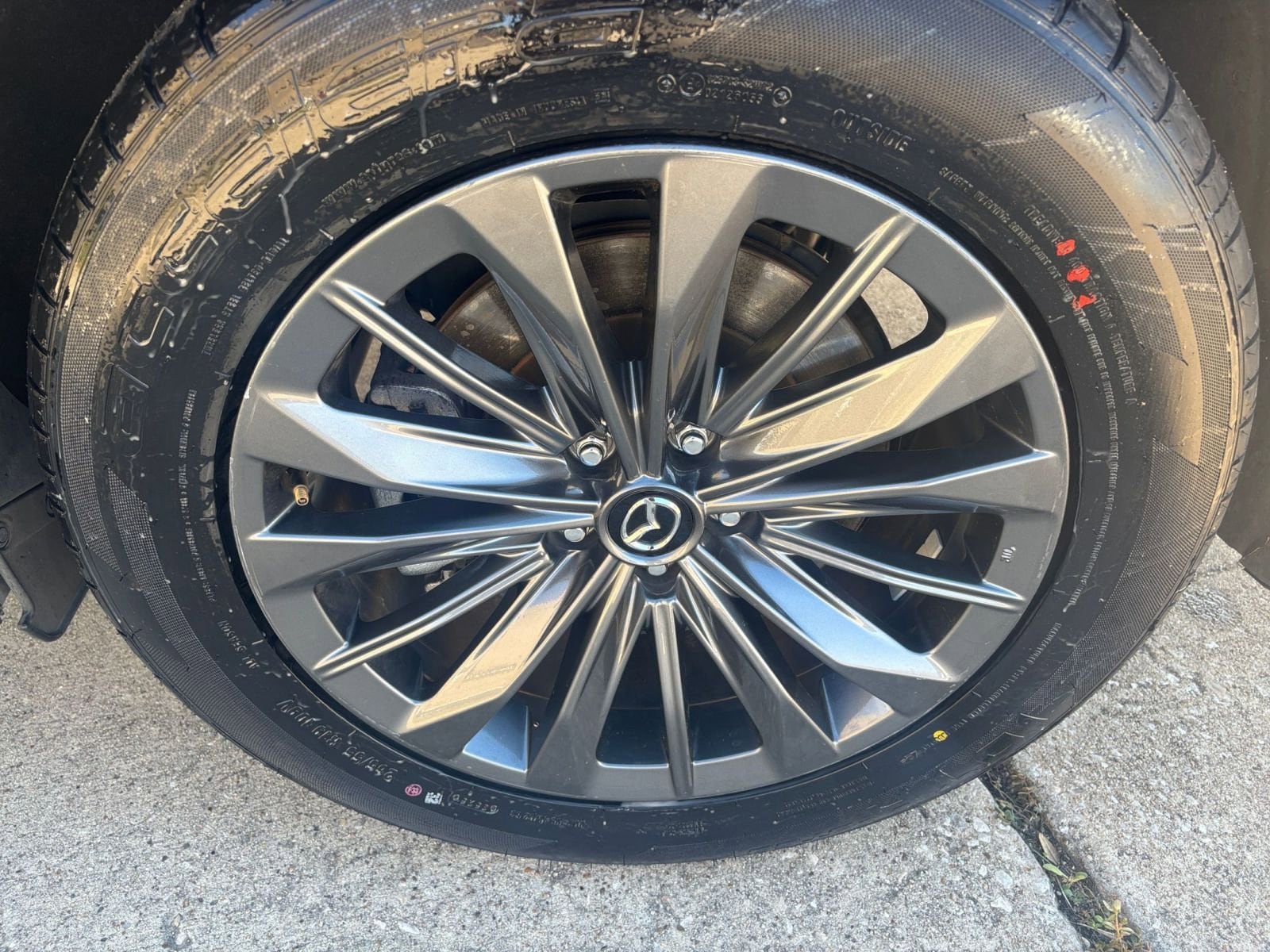 Thumbnail: 2025 Mazda CX-70 - 28