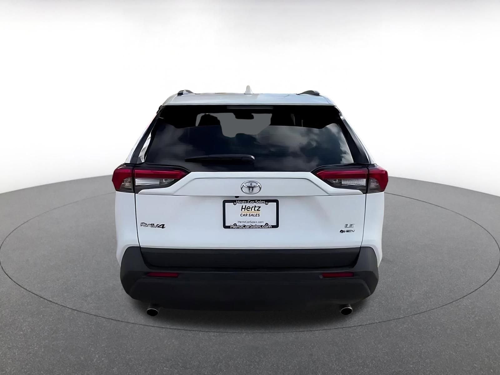 Thumbnail: 2025 Toyota RAV4 - 12