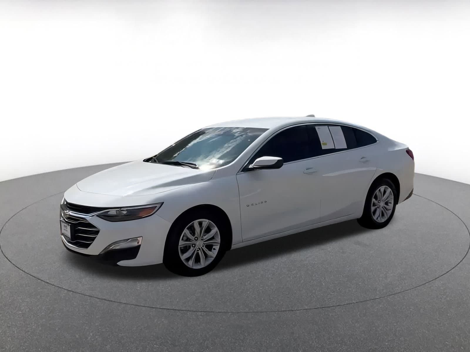 Thumbnail: 2024 Chevrolet Malibu - 8