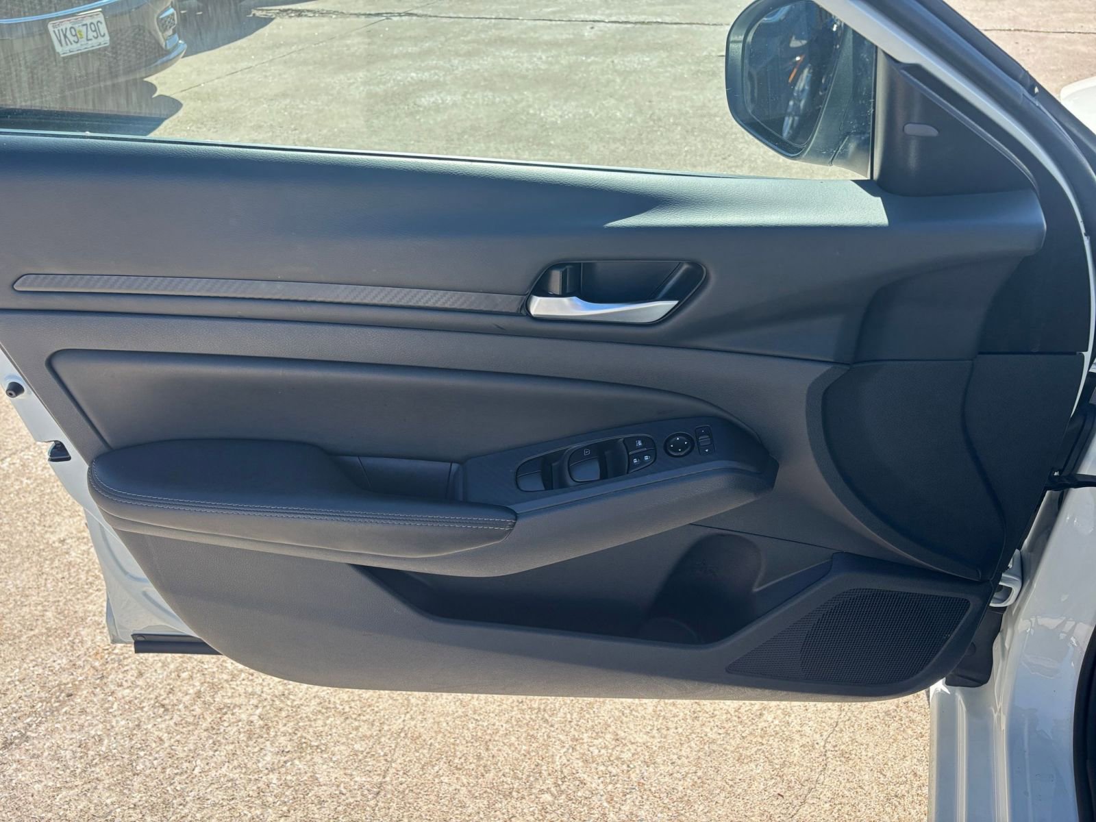 Thumbnail: 2025 Nissan Altima - 18