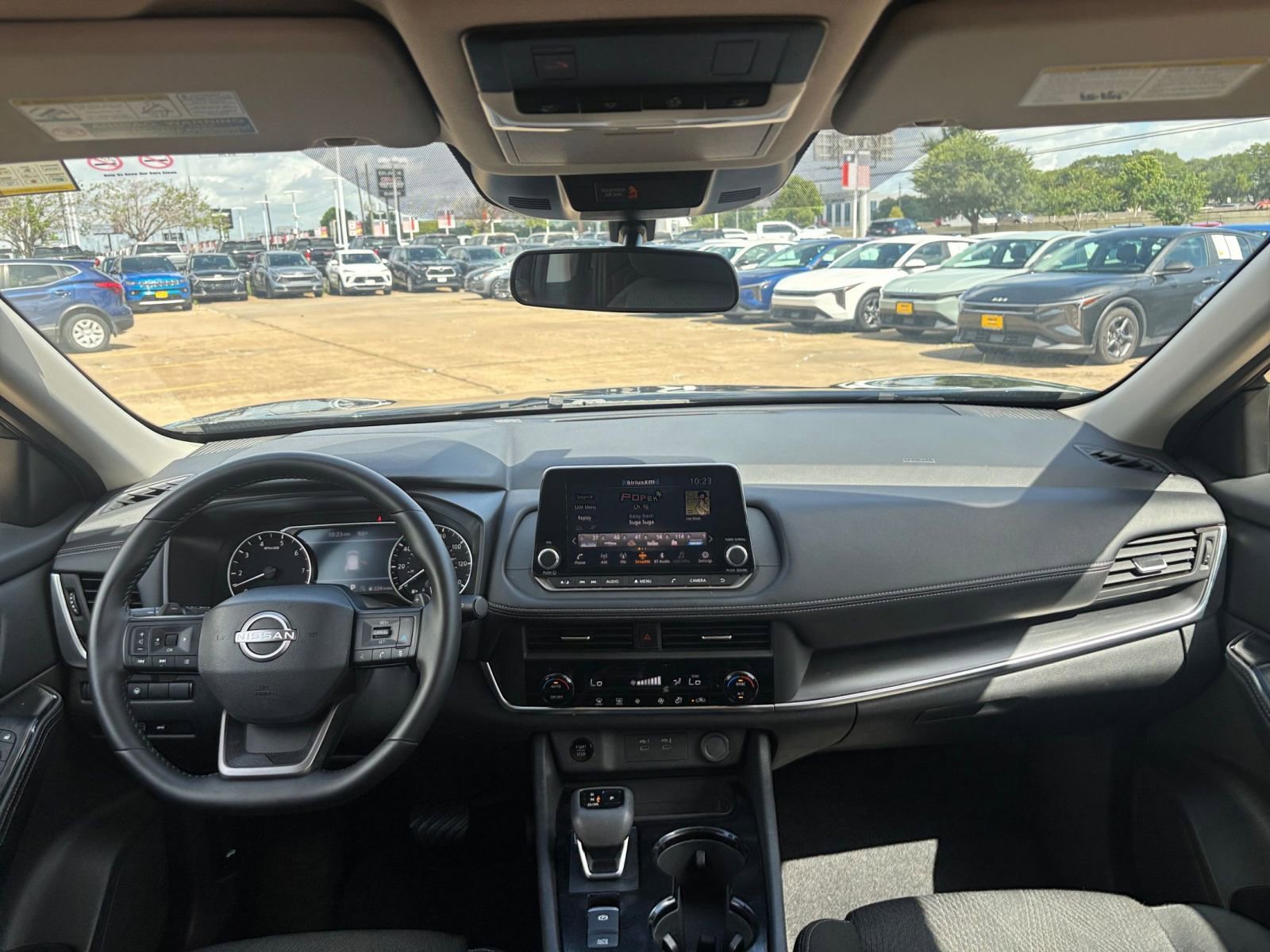 Thumbnail: 2025 Nissan Rogue - 35