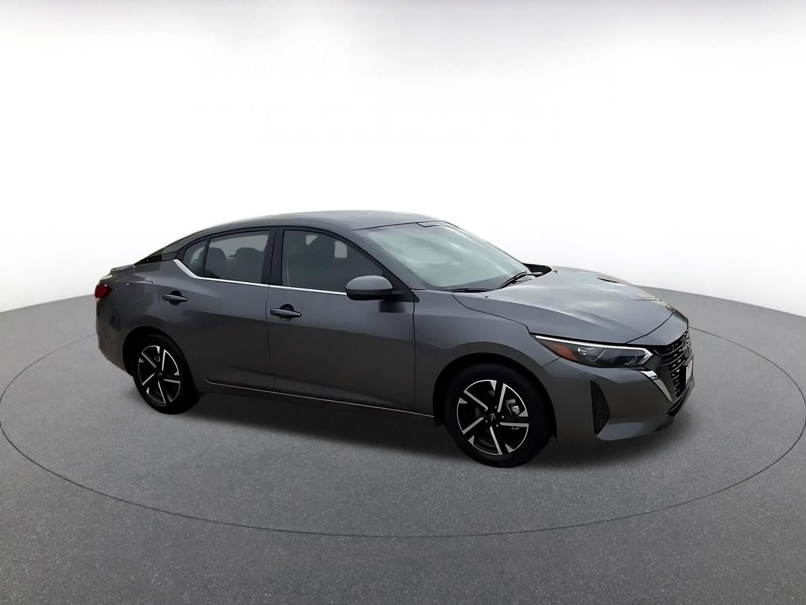 Thumbnail: 2025 Nissan Sentra - 2