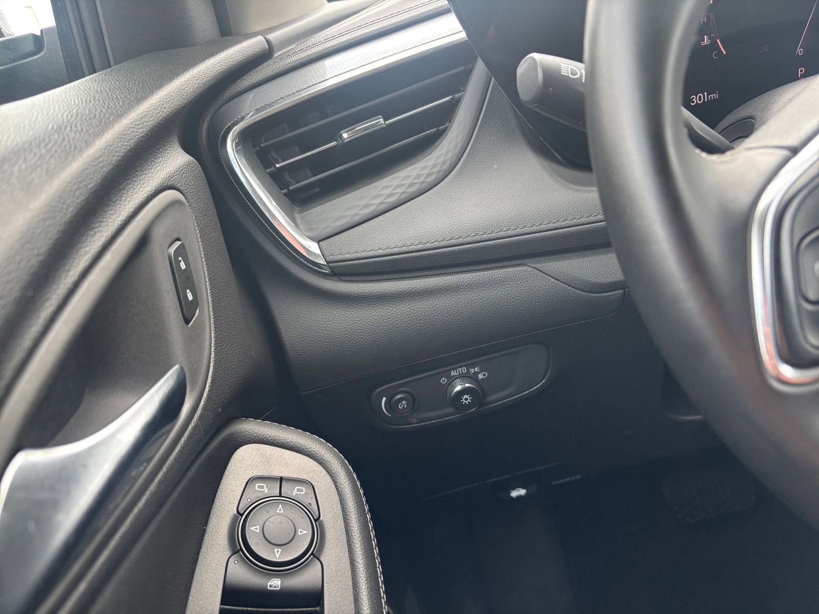 Thumbnail: 2025 Buick Encore GX - 33