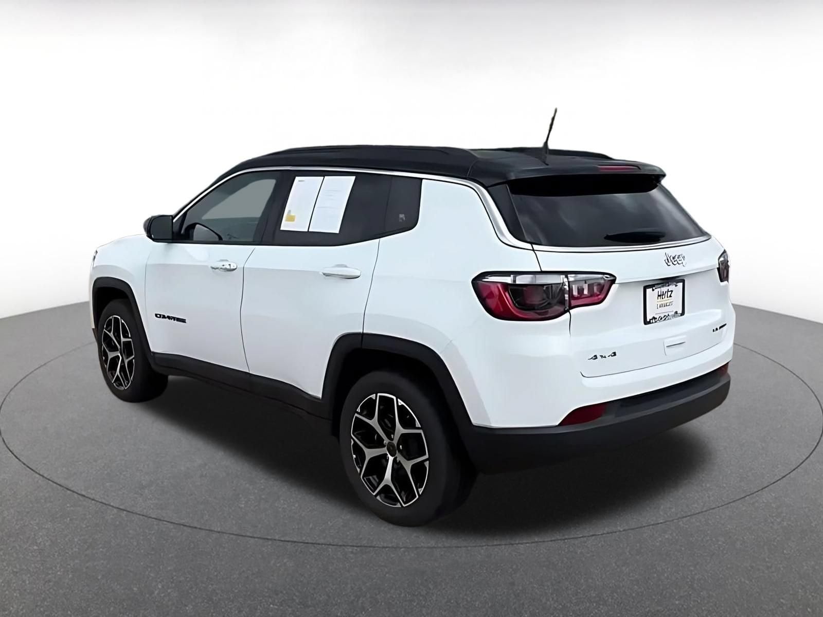 Thumbnail: 2025 Jeep Compass - 10