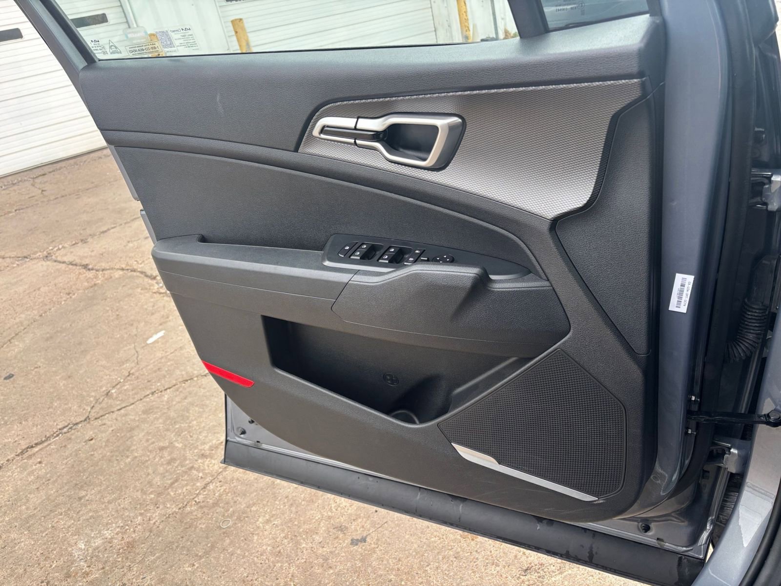 Thumbnail: 2025 Kia Sportage - 18