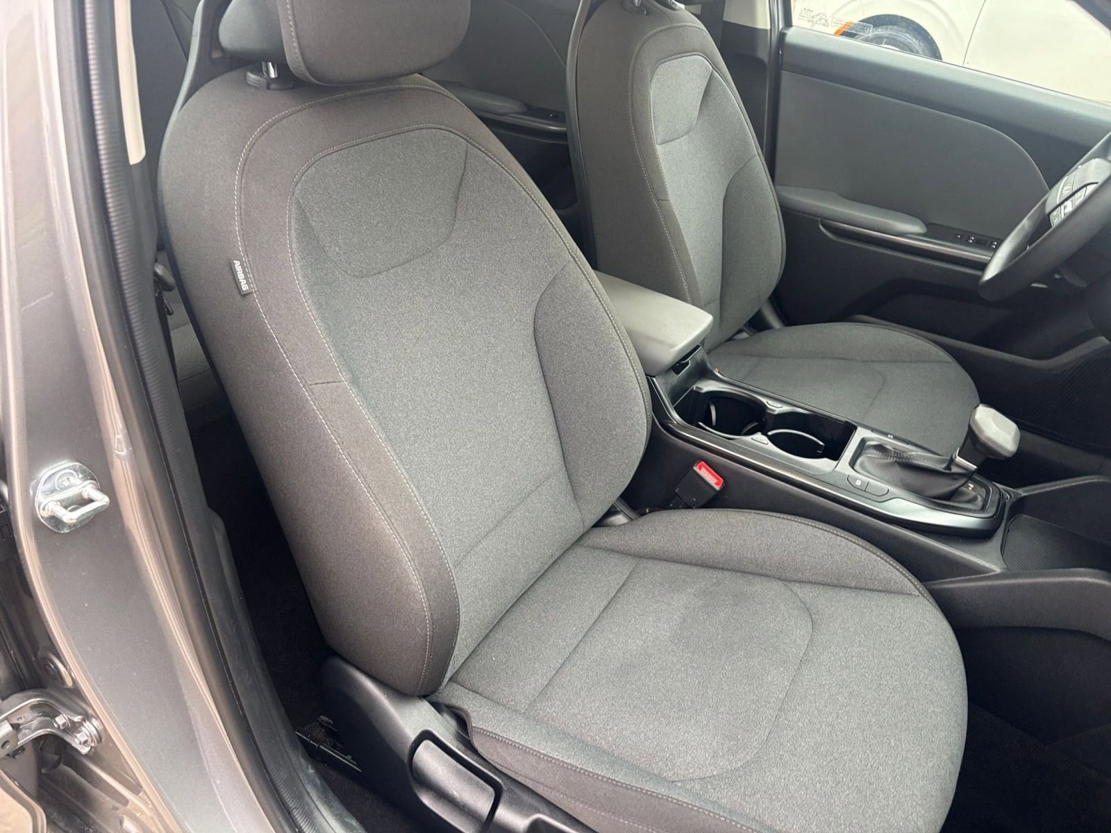 Thumbnail: 2025 Kia K4 - 35