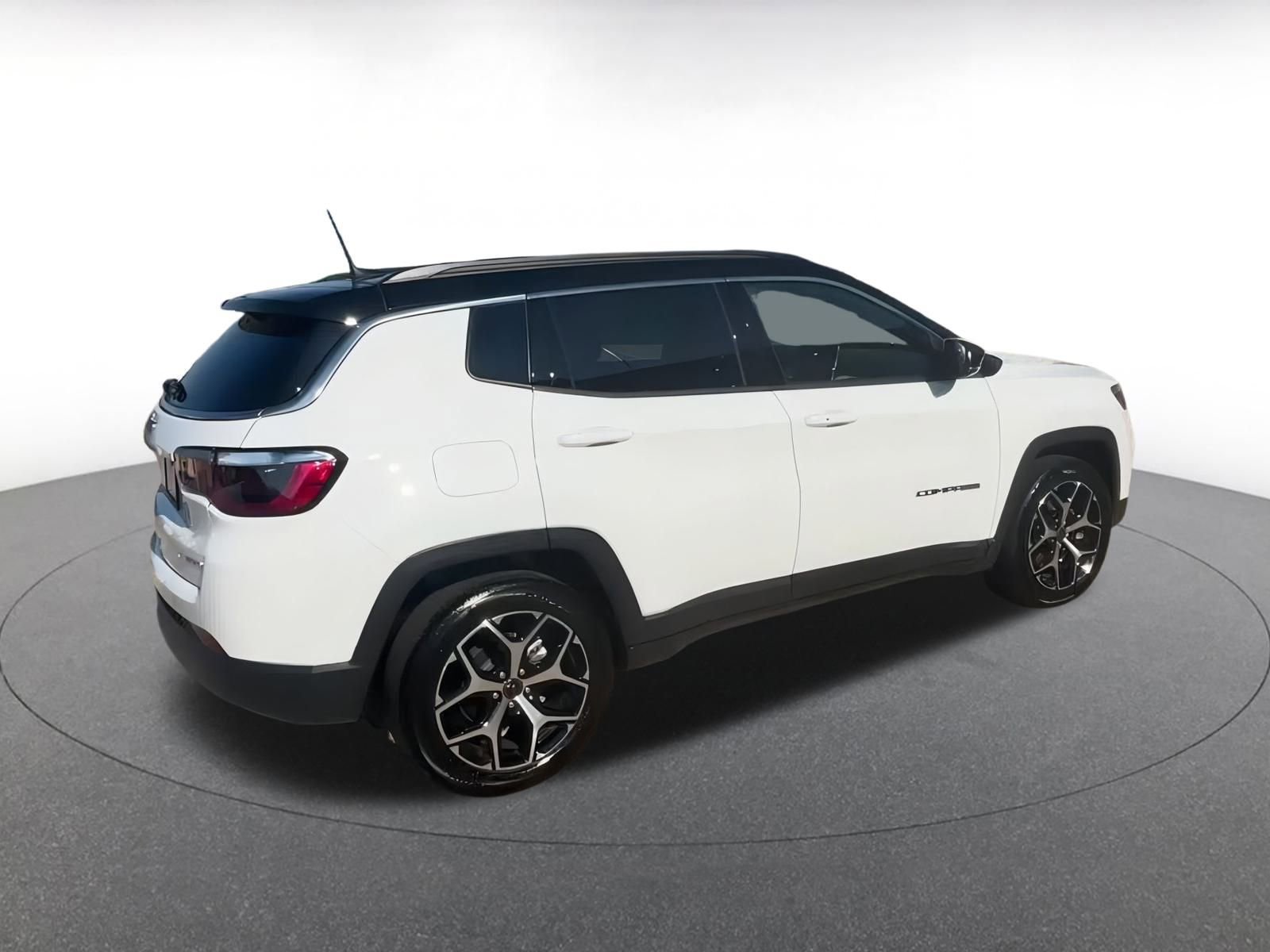 Thumbnail: 2025 Jeep Compass - 12