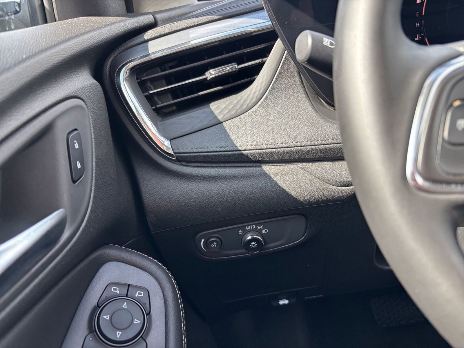 Thumbnail: 2025 Buick Encore GX - 33