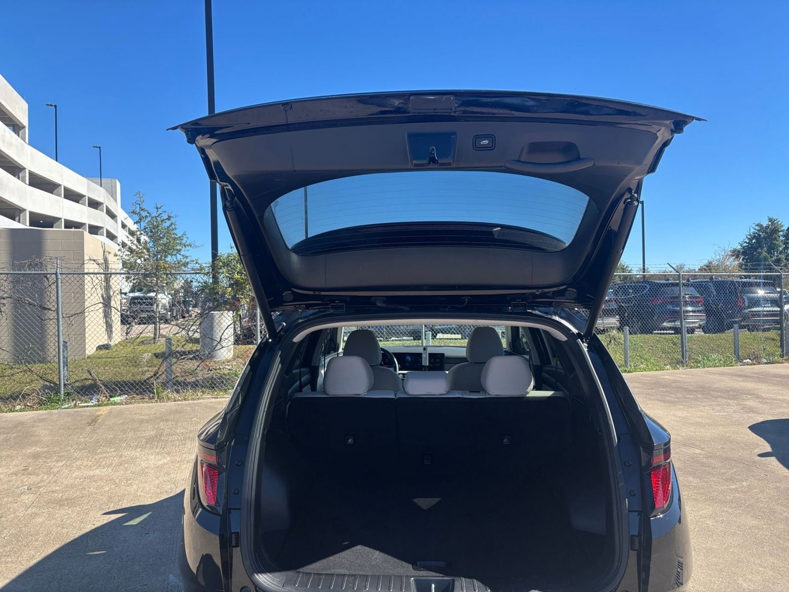 Thumbnail: 2025 Hyundai Tucson - 29