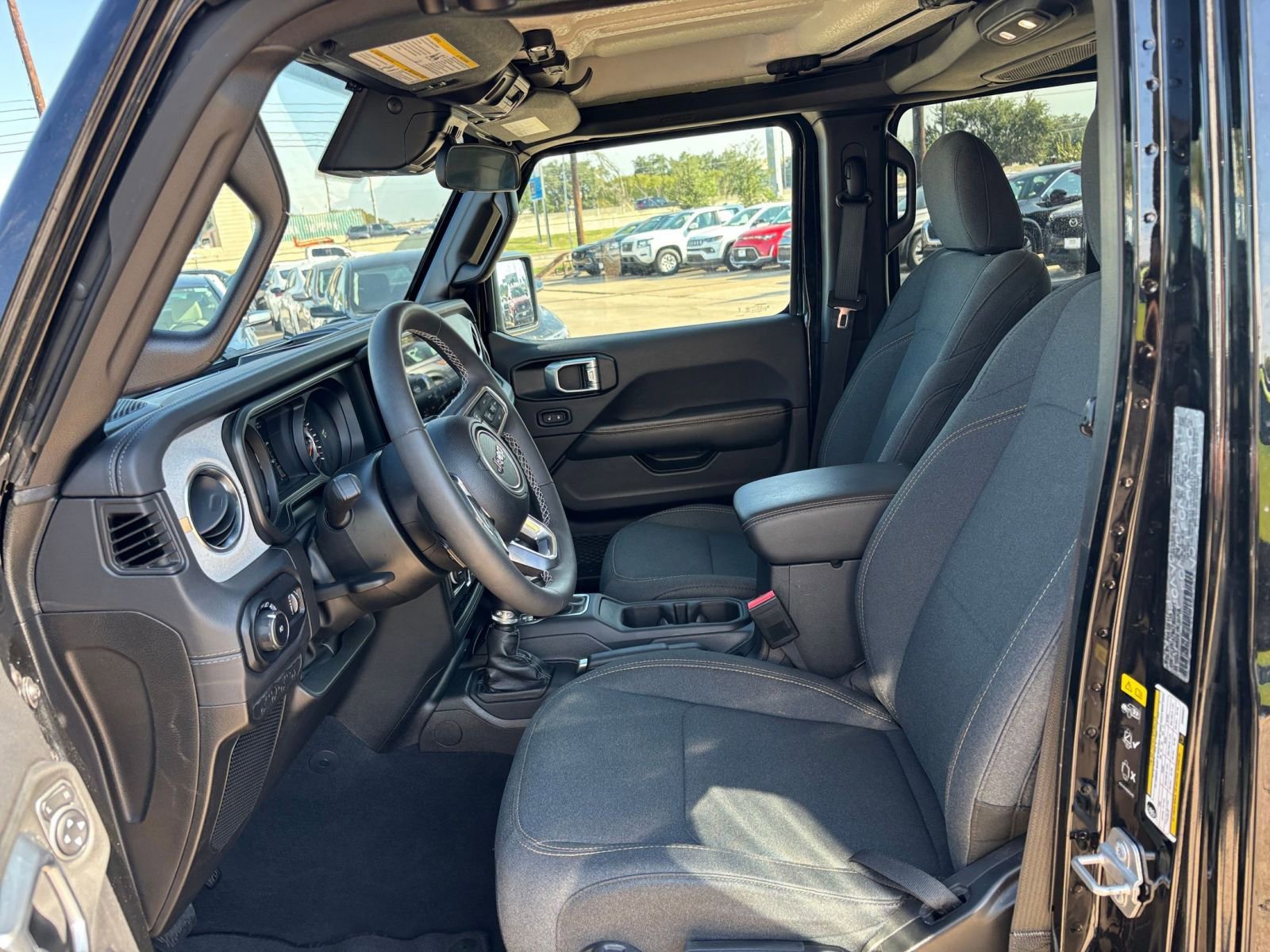 Thumbnail: 2025 Jeep Wrangler - 24