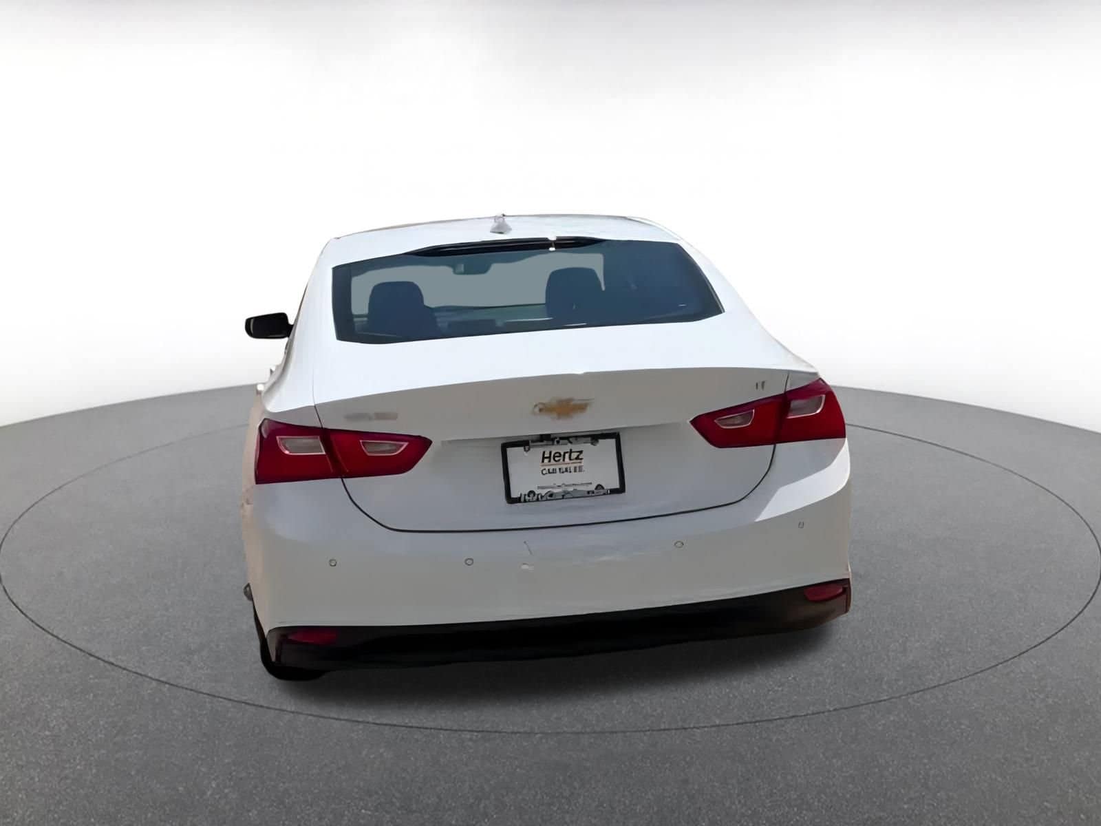 Thumbnail: 2024 Chevrolet Malibu - 12