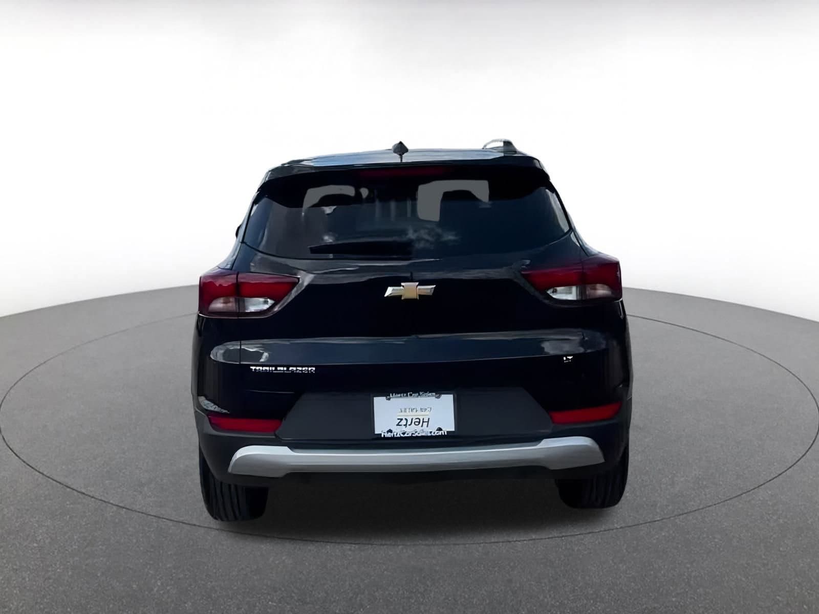 Thumbnail: 2025 Chevrolet TrailBlazer - 10