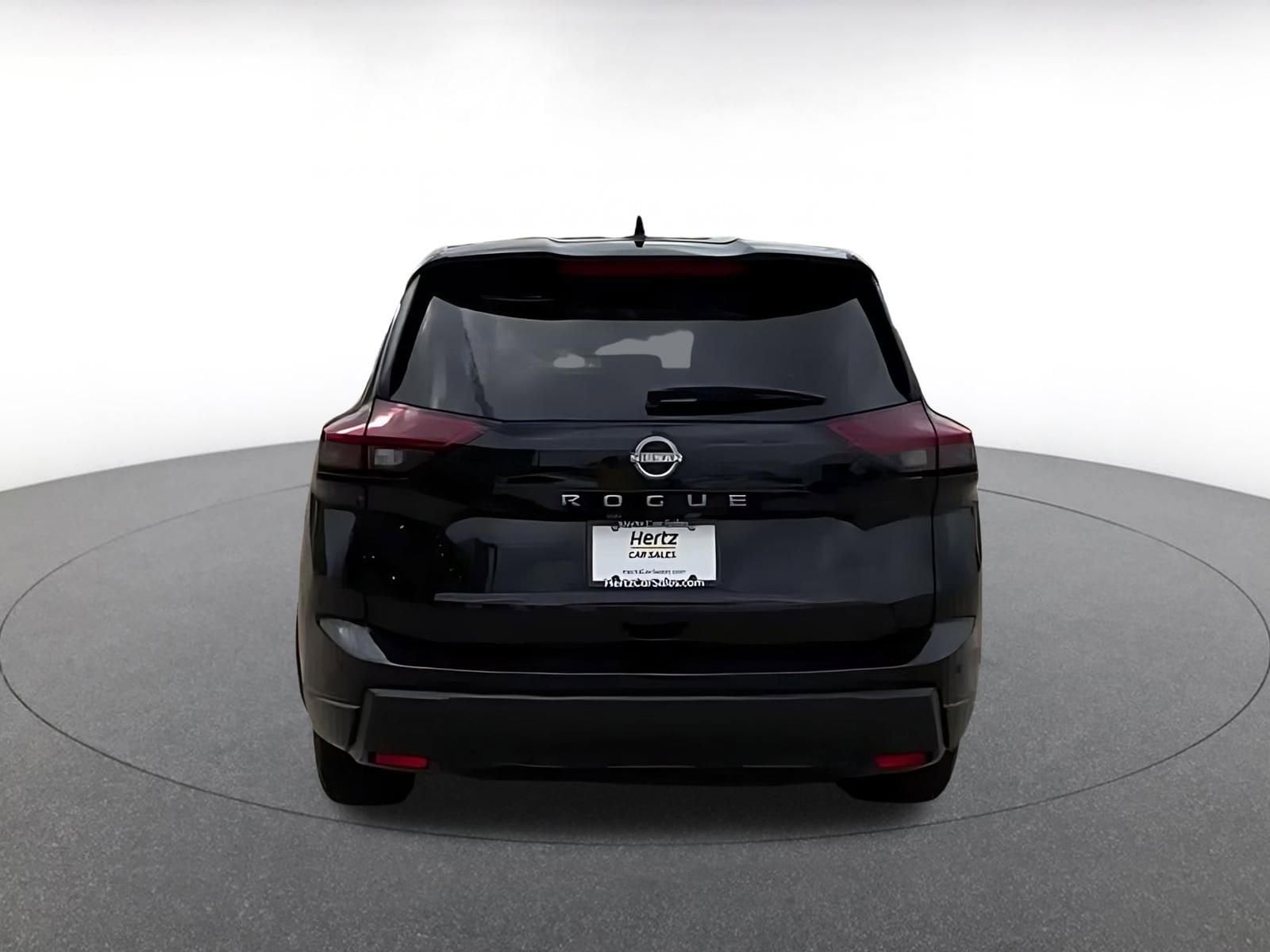 Thumbnail: 2025 Nissan Rogue - 12