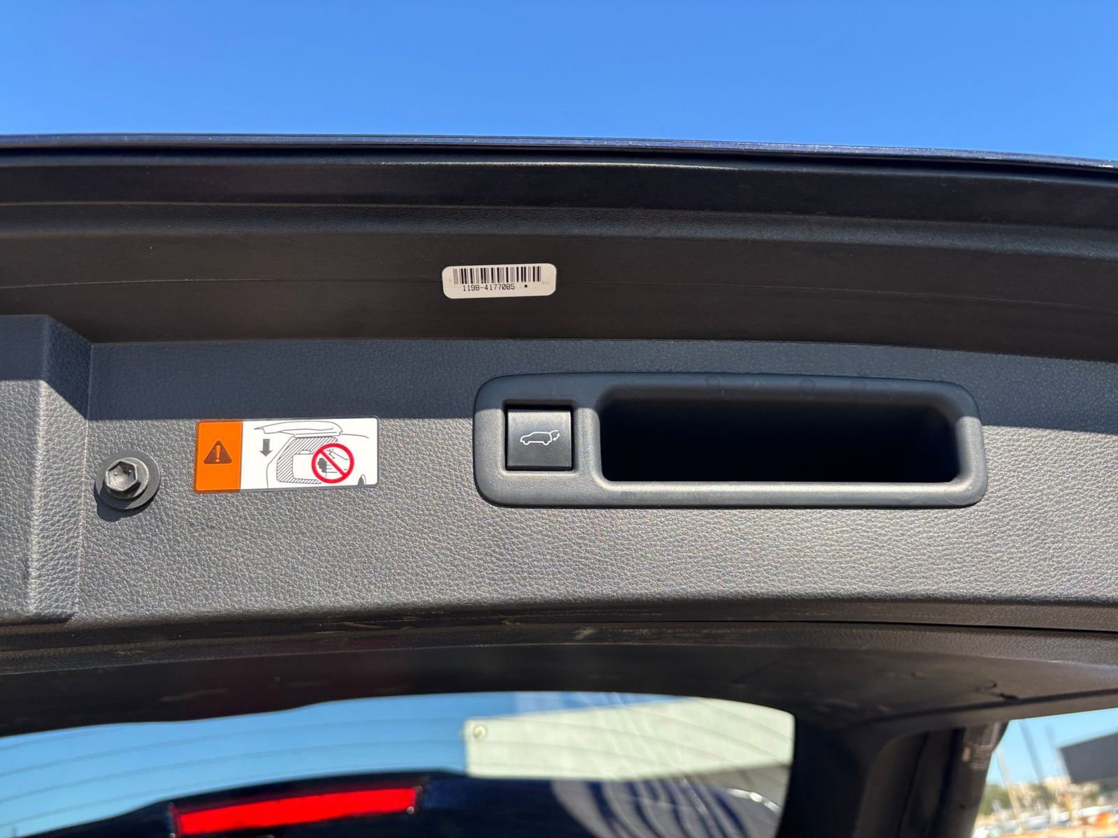 Thumbnail: 2025 Toyota Highlander - 24