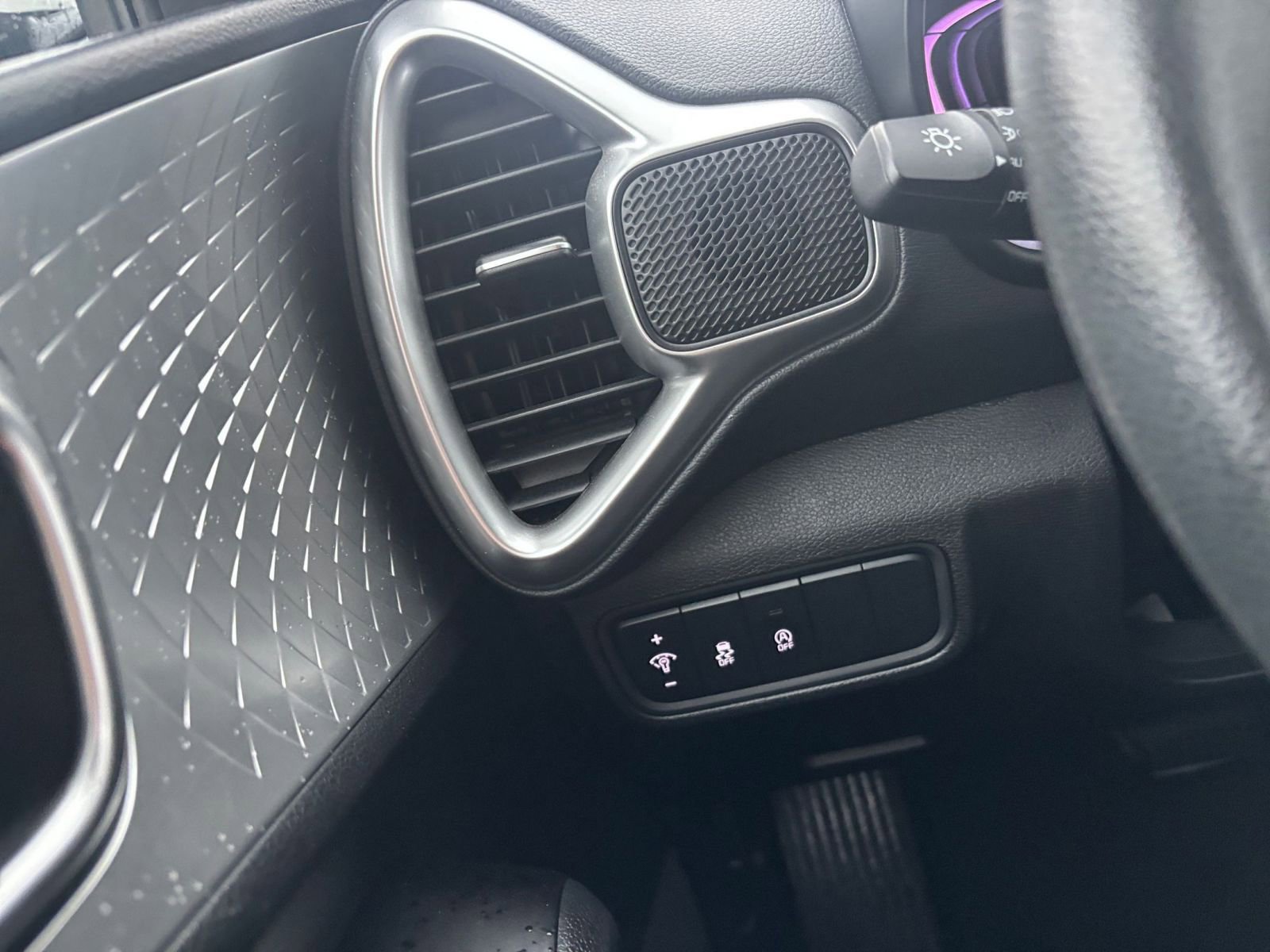 Thumbnail: 2025 Kia Soul - 32