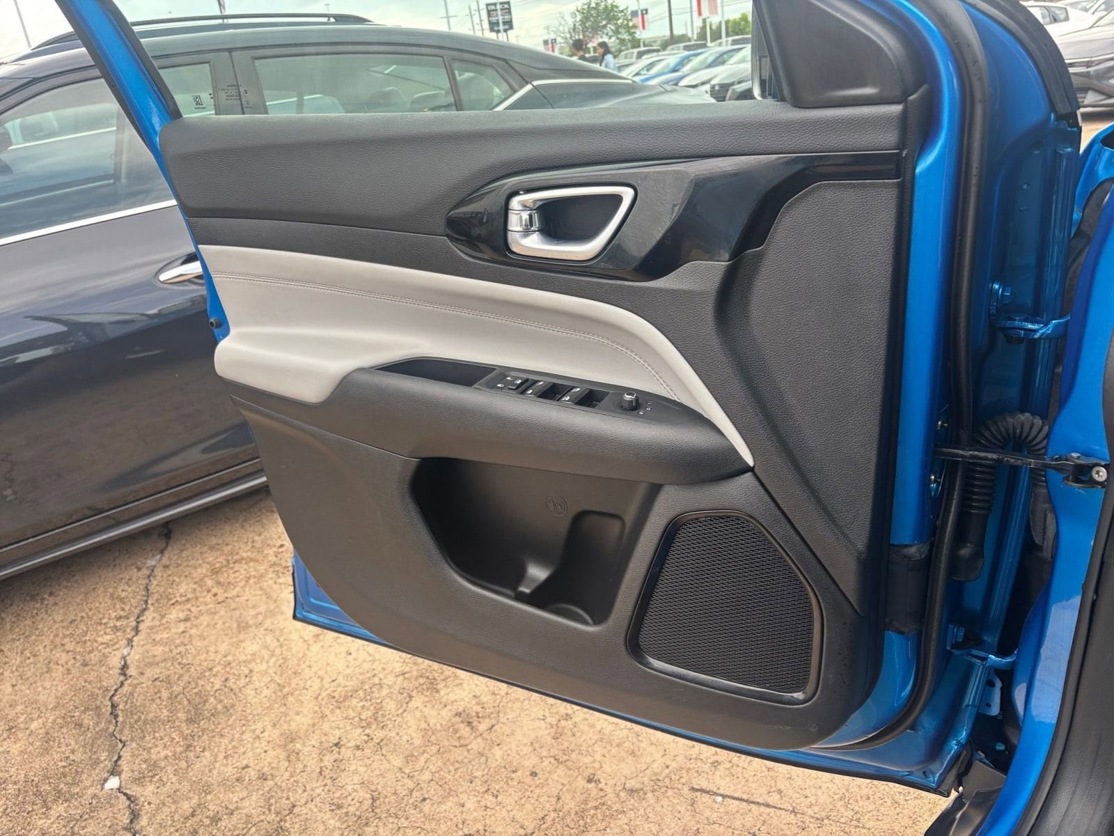 Thumbnail: 2025 Jeep Compass - 18