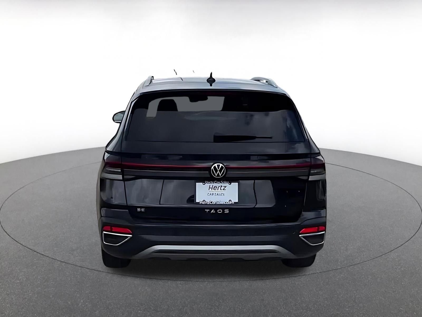 Thumbnail: 2025 Volkswagen Taos - 12