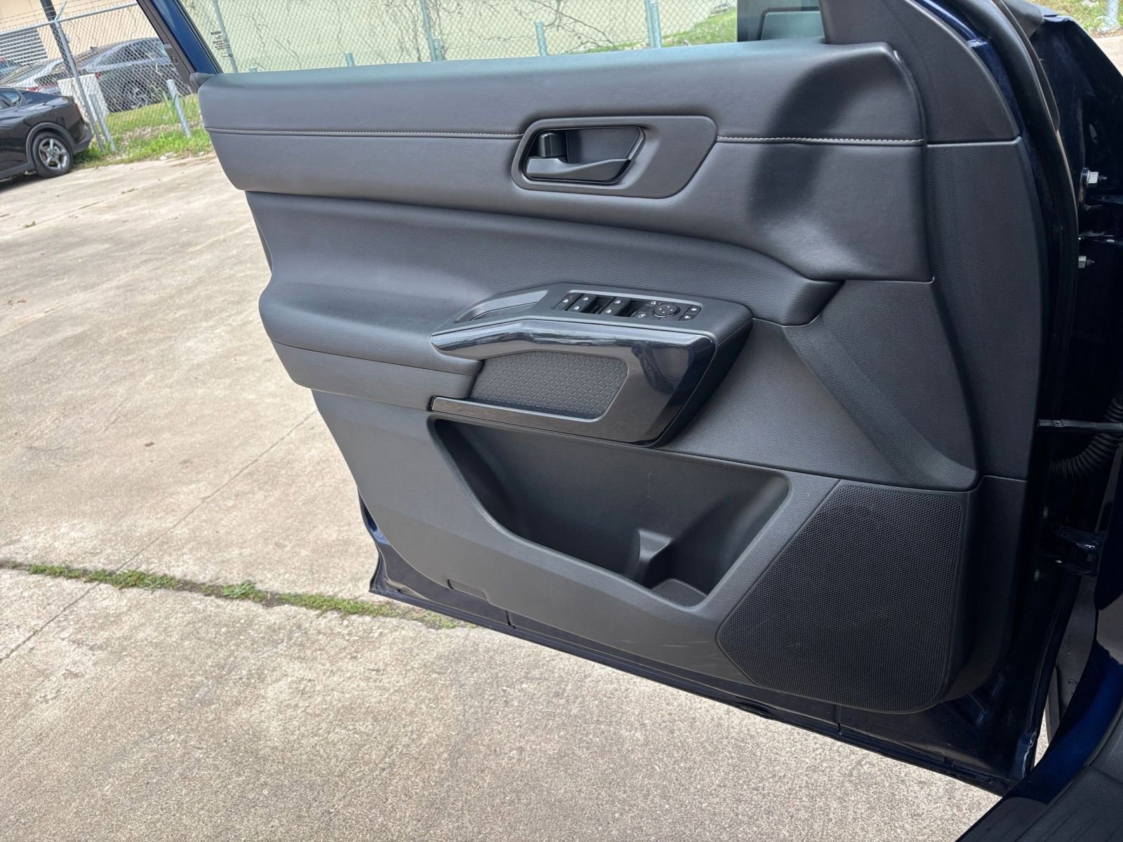 Thumbnail: 2025 Nissan Pathfinder - 18