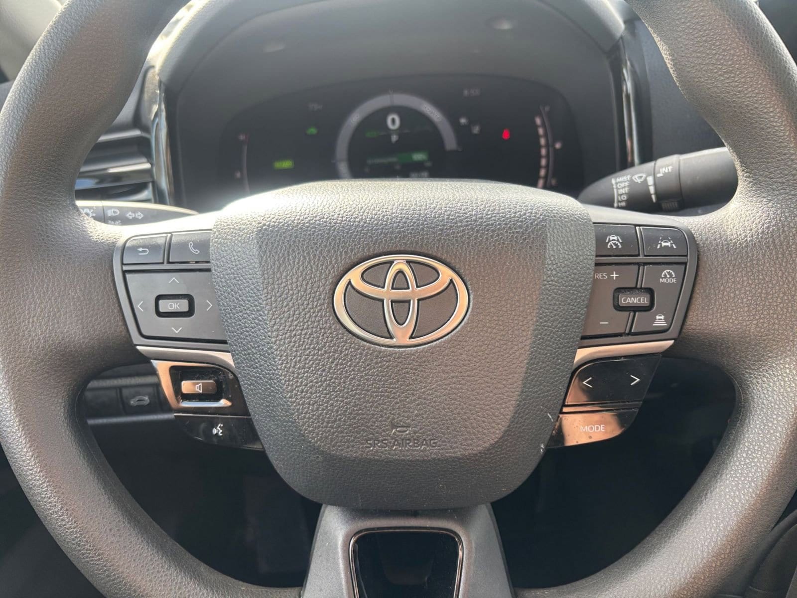 Thumbnail: 2025 Toyota Camry - 27