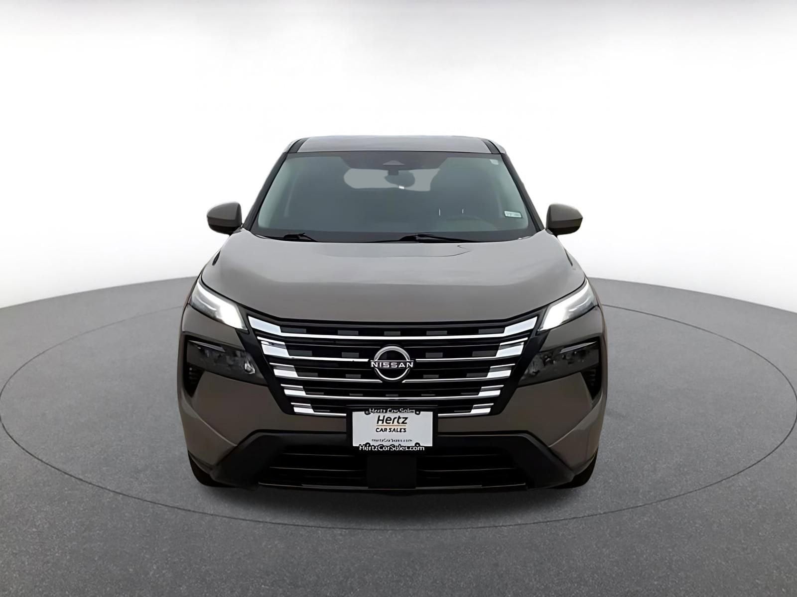 Thumbnail: 2025 Nissan Rogue - 4