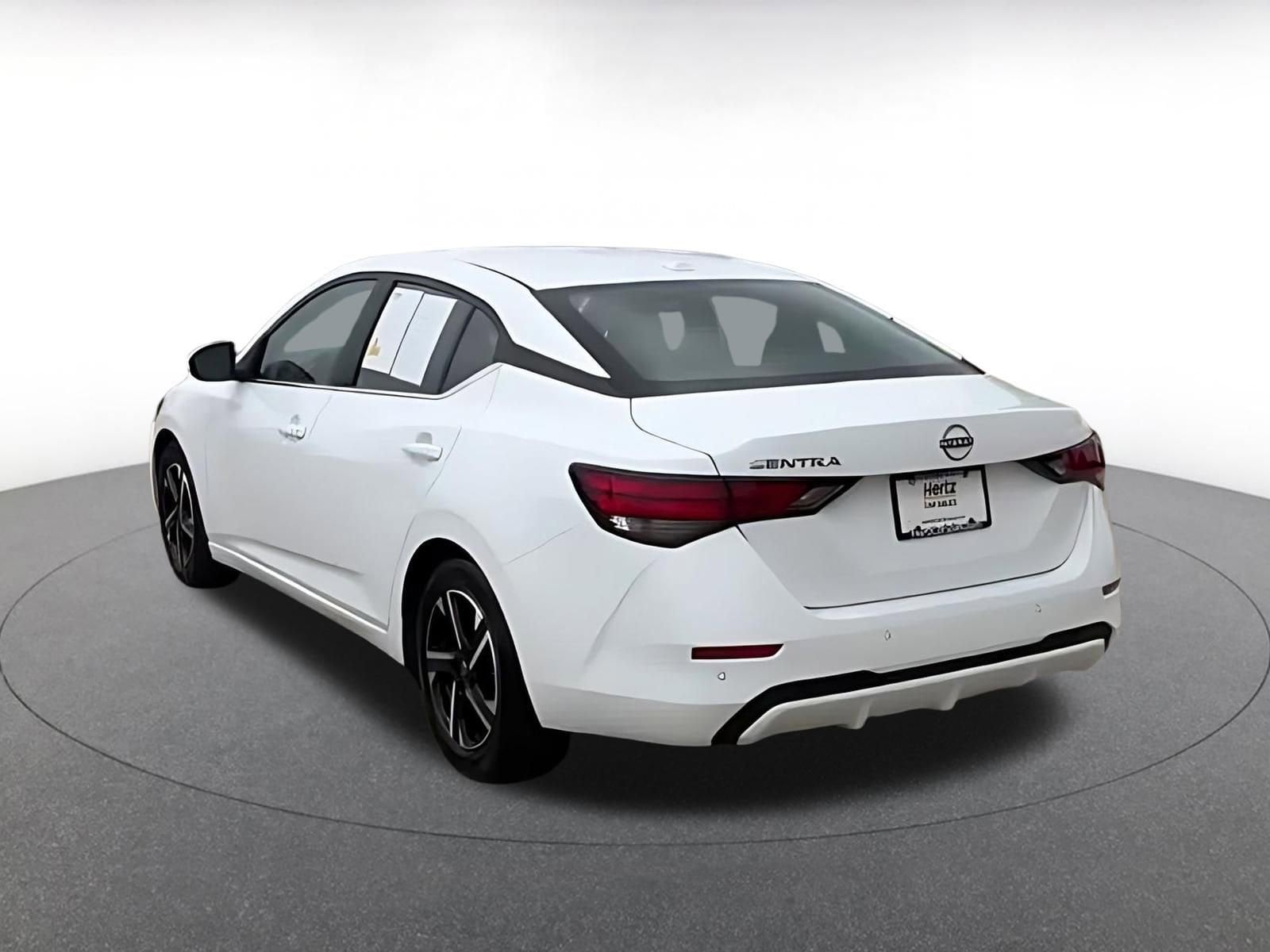 Thumbnail: 2025 Nissan Sentra - 4