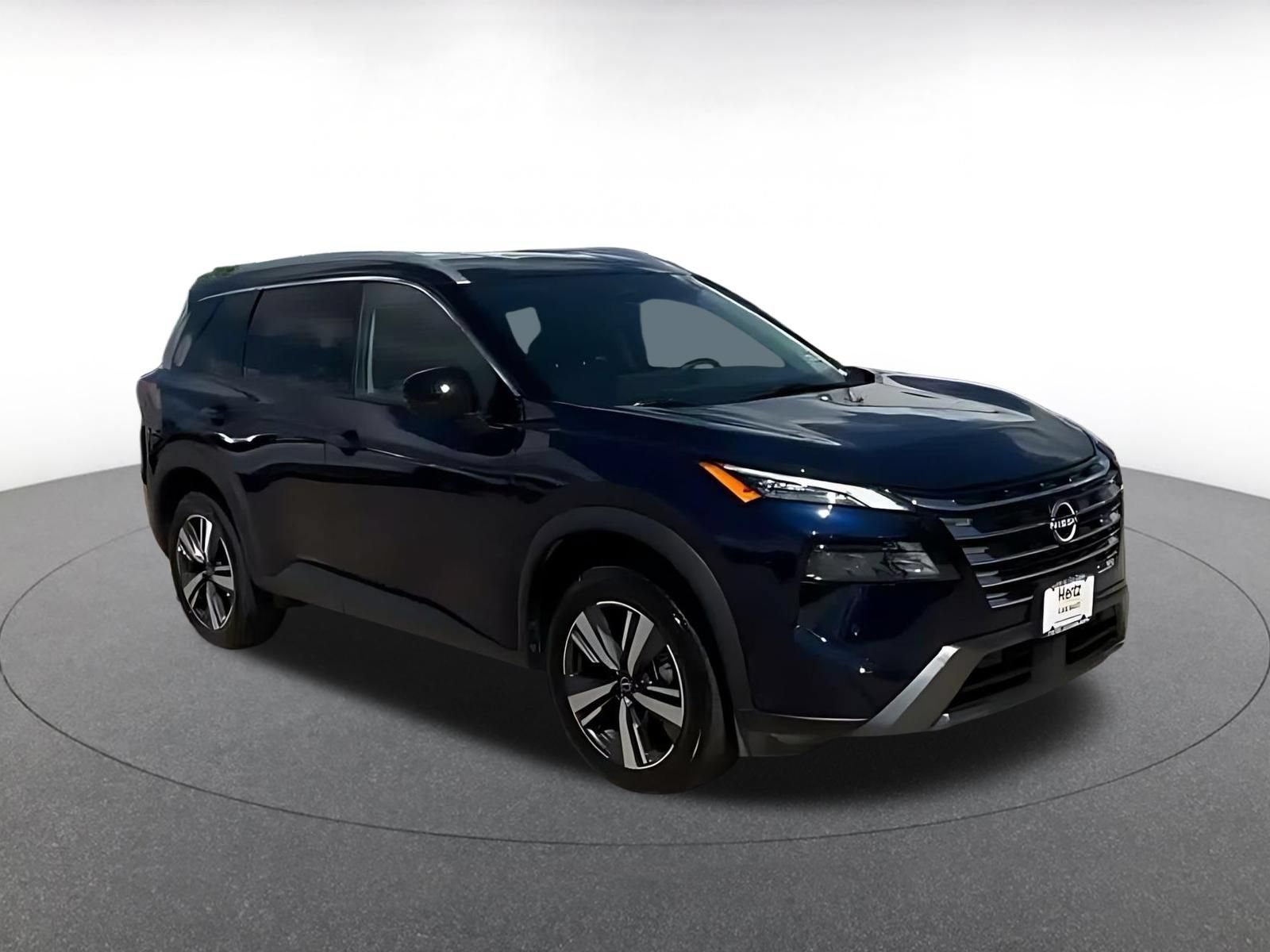 Thumbnail: 2026 Nissan Rogue - 3