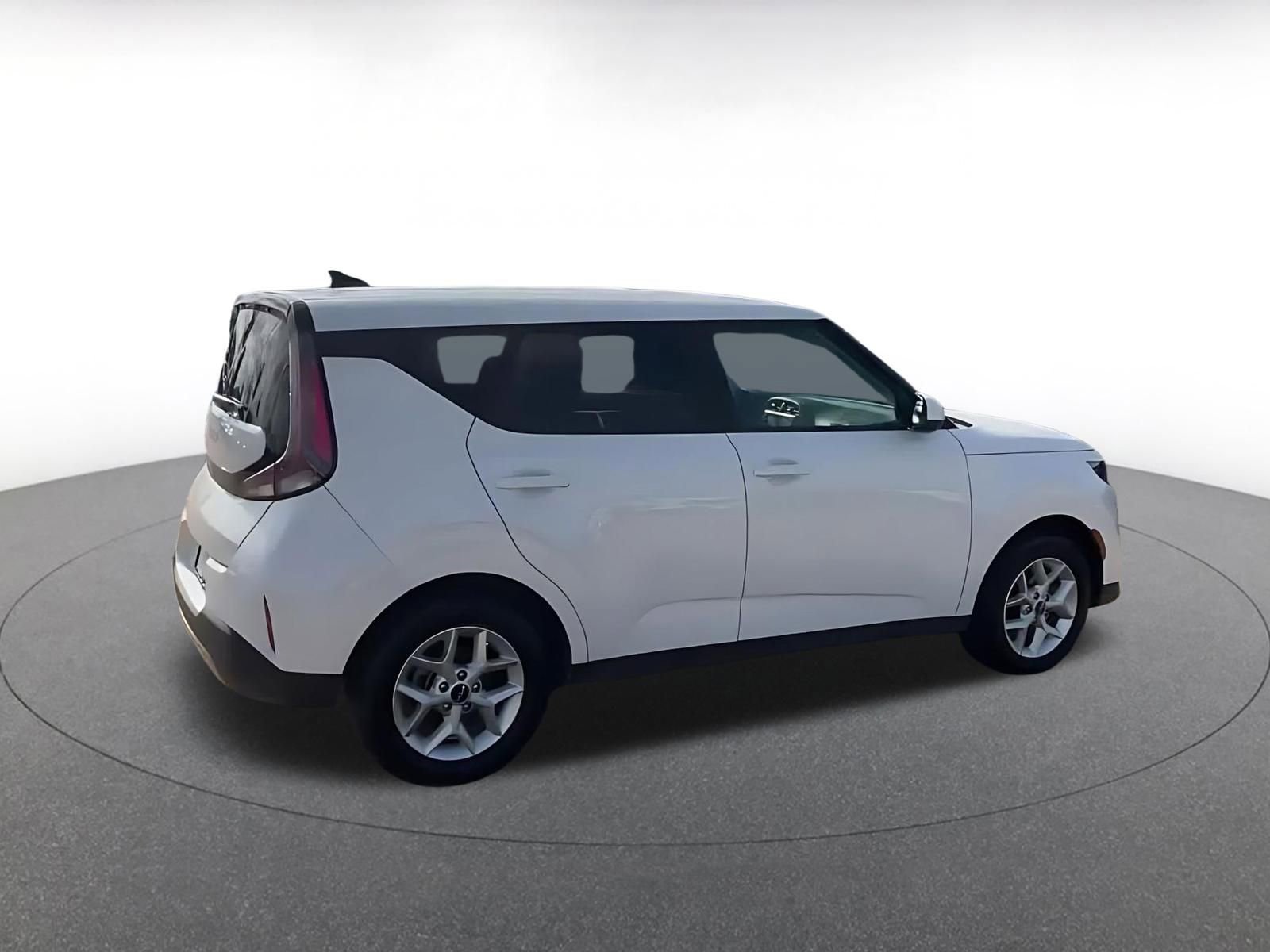 Thumbnail: 2025 Kia Soul - 14