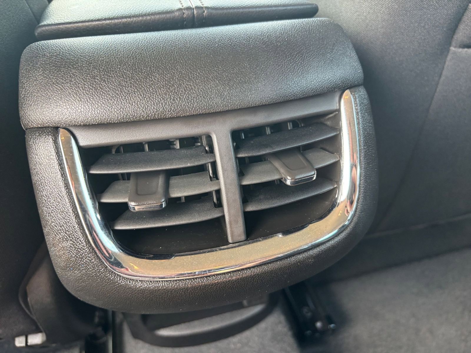 Thumbnail: 2024 Chevrolet Malibu - 24