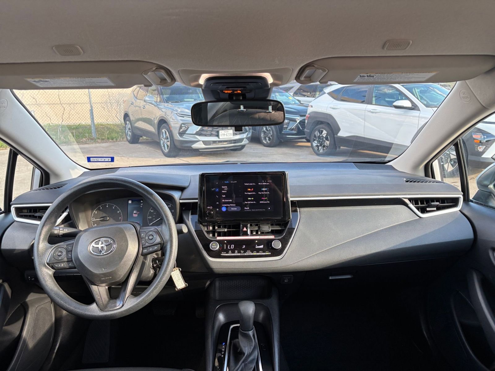 Thumbnail: 2025 Toyota Corolla - 31