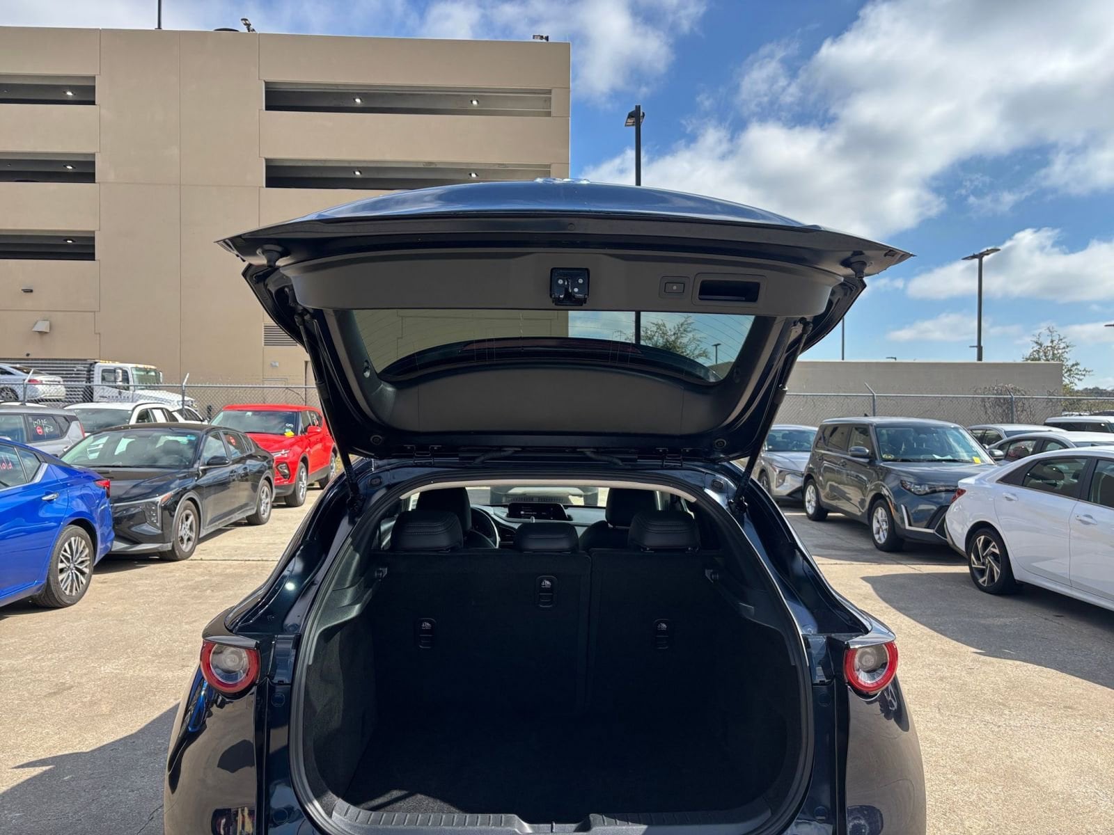 Thumbnail: 2025 Mazda CX-30 - 29