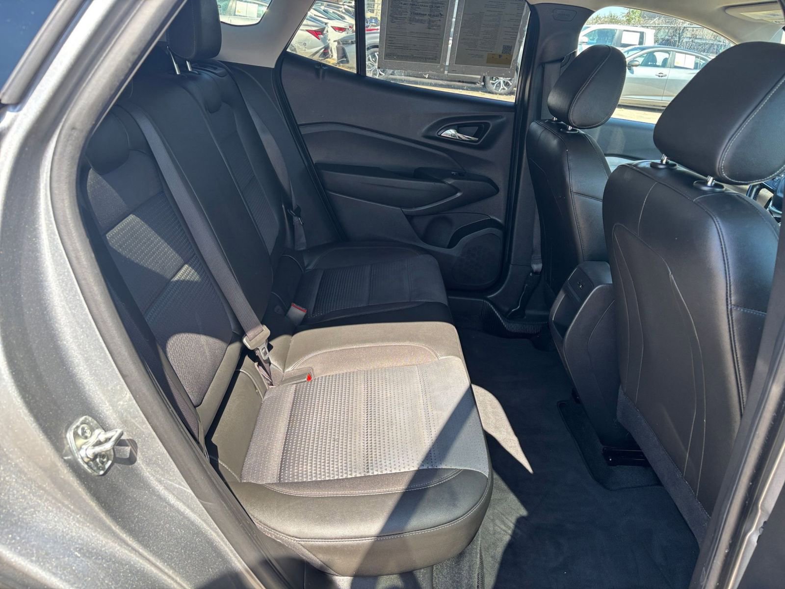 Thumbnail: 2025 Chevrolet Trax - 24