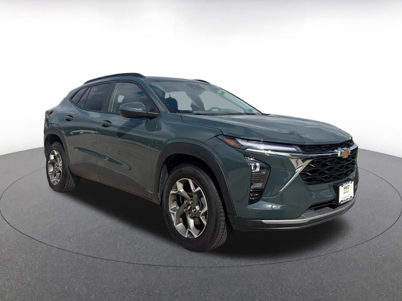 Thumbnail: 2025 Chevrolet Trax - 1