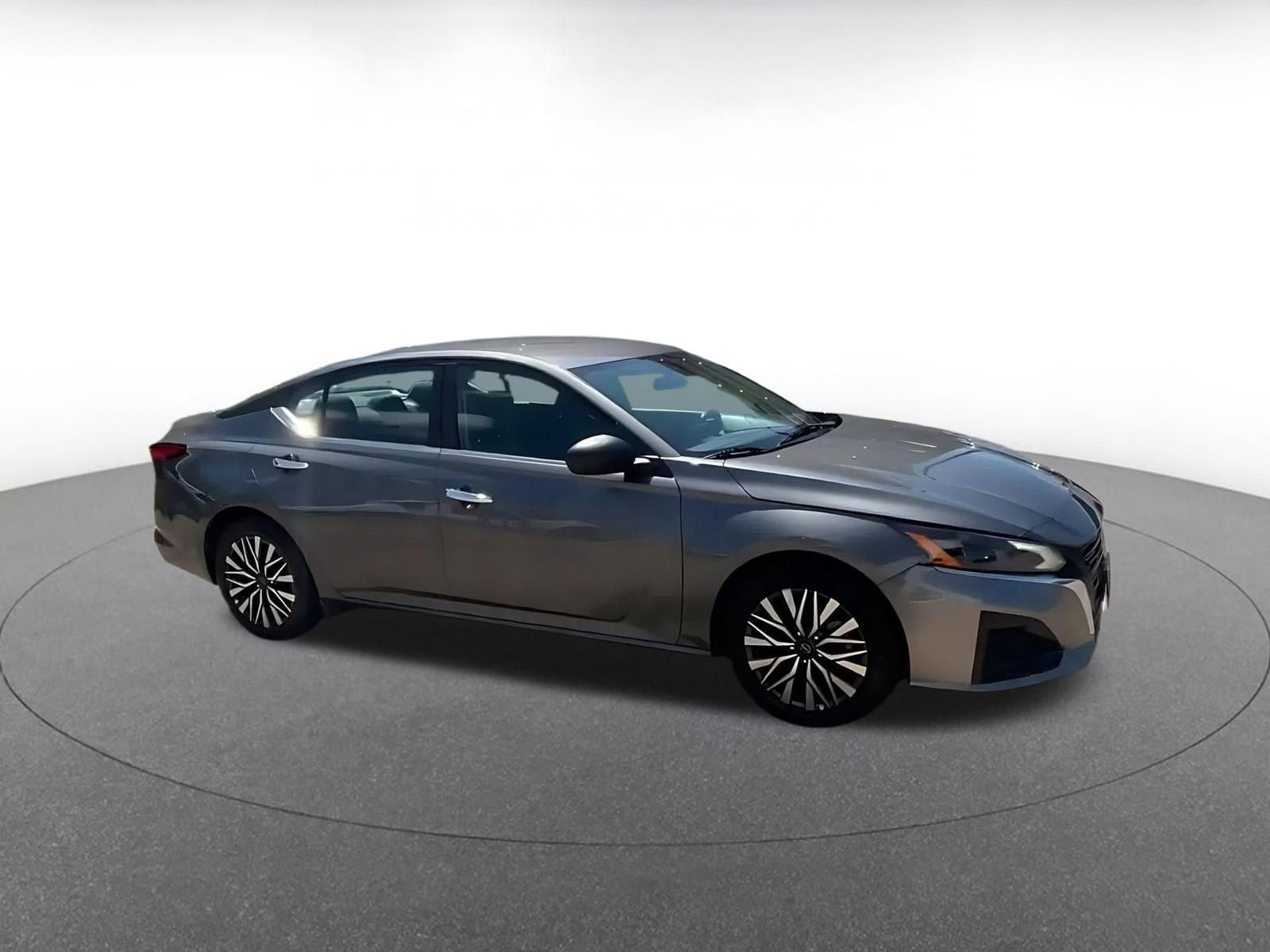 Thumbnail: 2025 Nissan Altima - 2