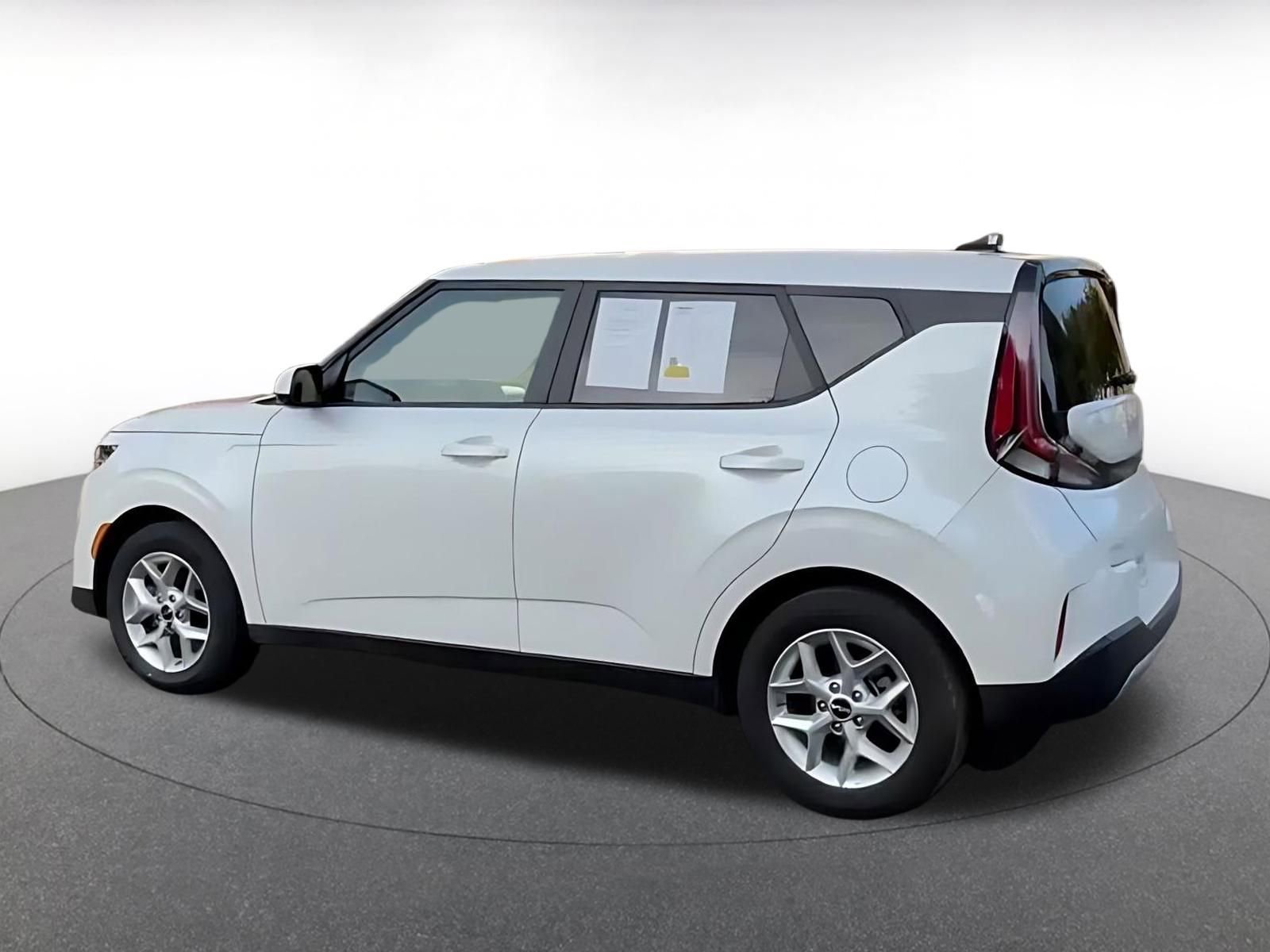 Thumbnail: 2025 Kia Soul - 10