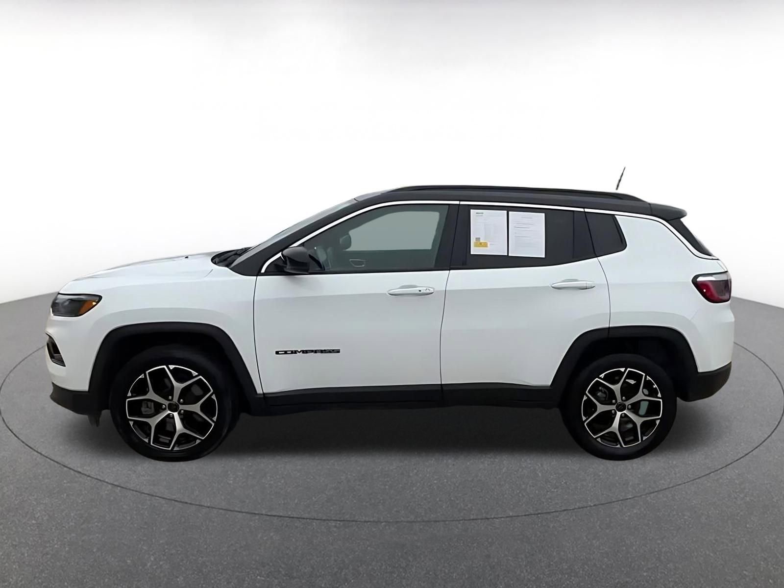 Thumbnail: 2025 Jeep Compass - 10