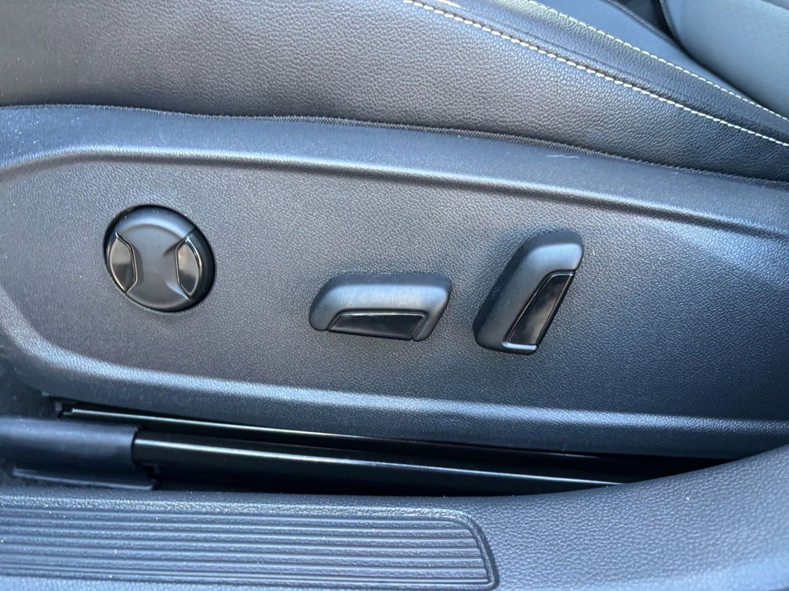 Thumbnail: 2025 Volkswagen Jetta - 23