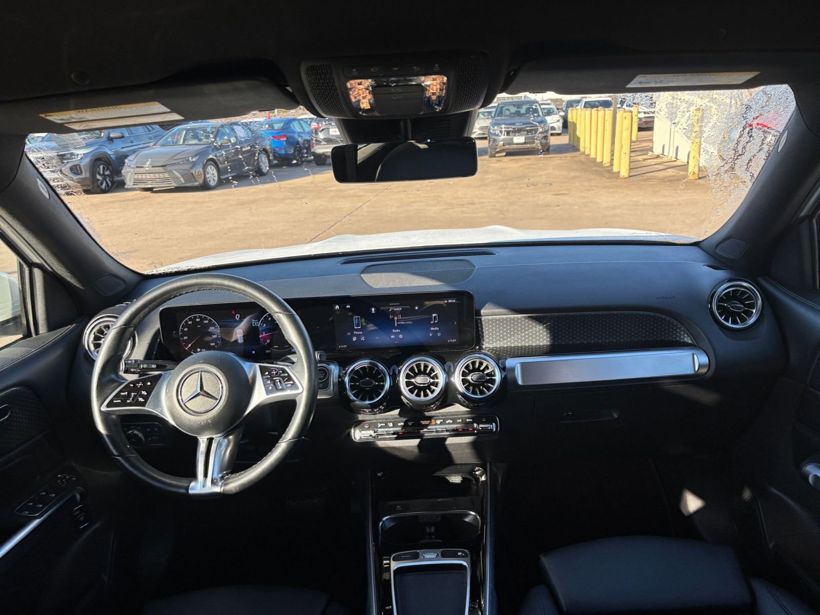 Thumbnail: 2024 Mercedes-Benz GLB - 34