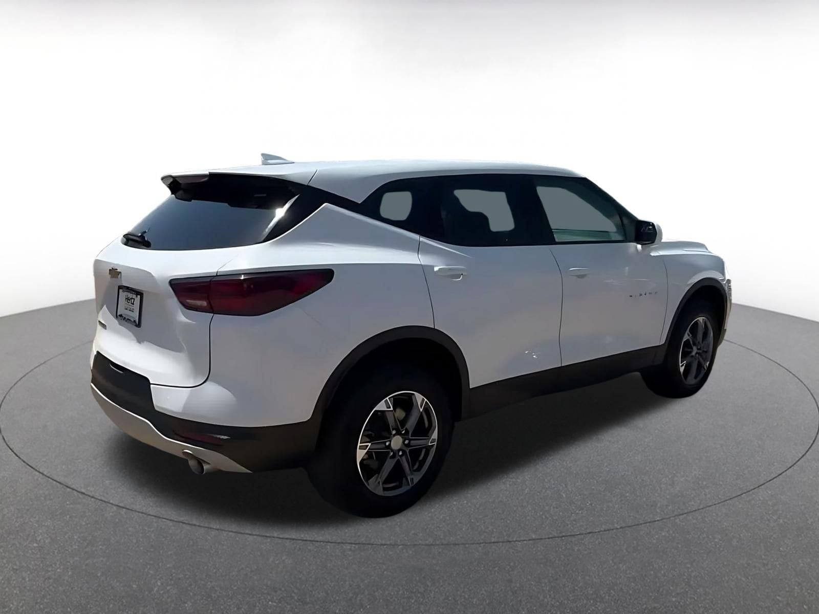 Thumbnail: 2025 Chevrolet Blazer - 13